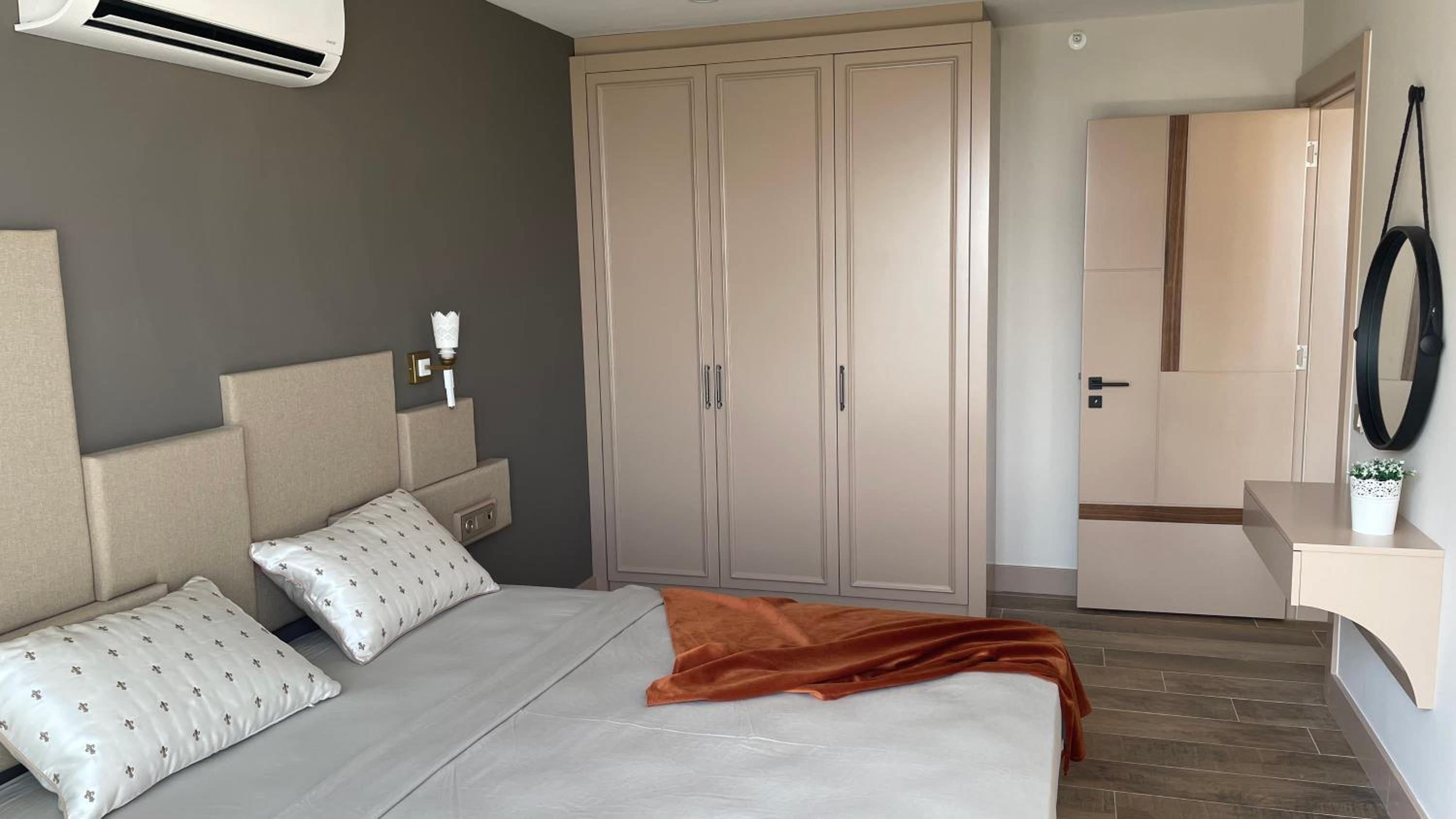 Green Garden City Luxury Apartments - Image 63