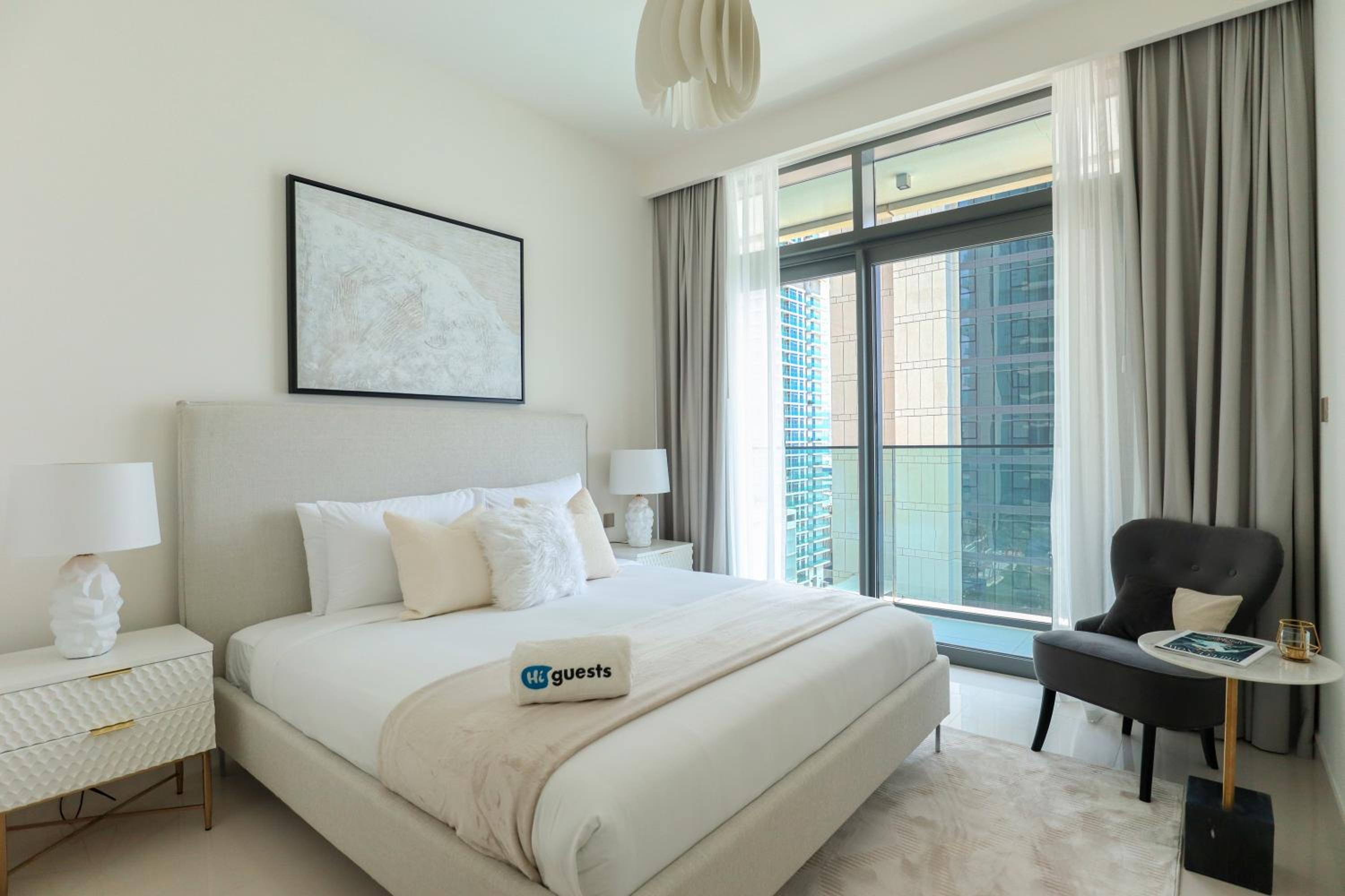 HiGuests - Superlative apt with private beach access