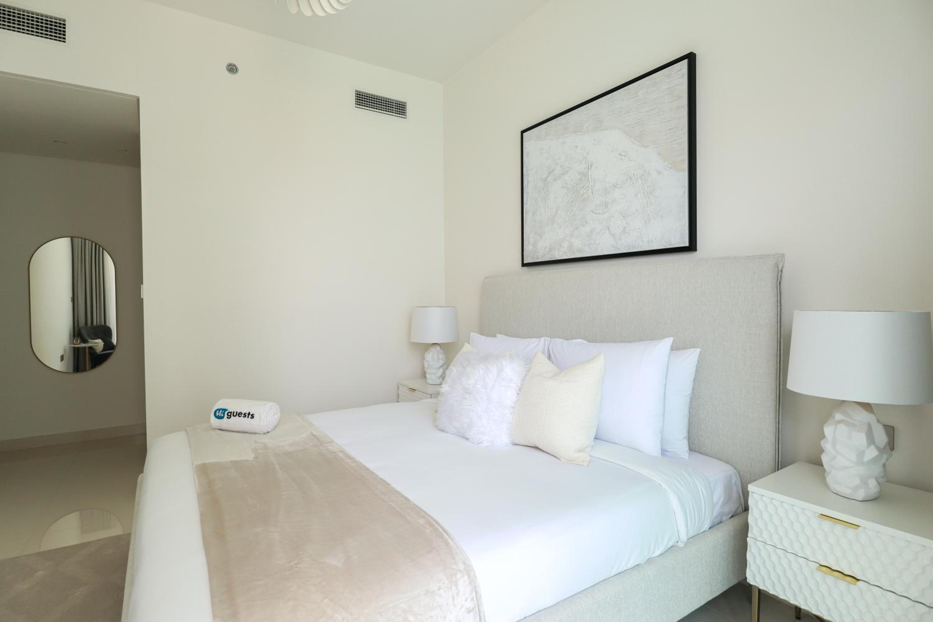 HiGuests - Superlative apt with private beach access