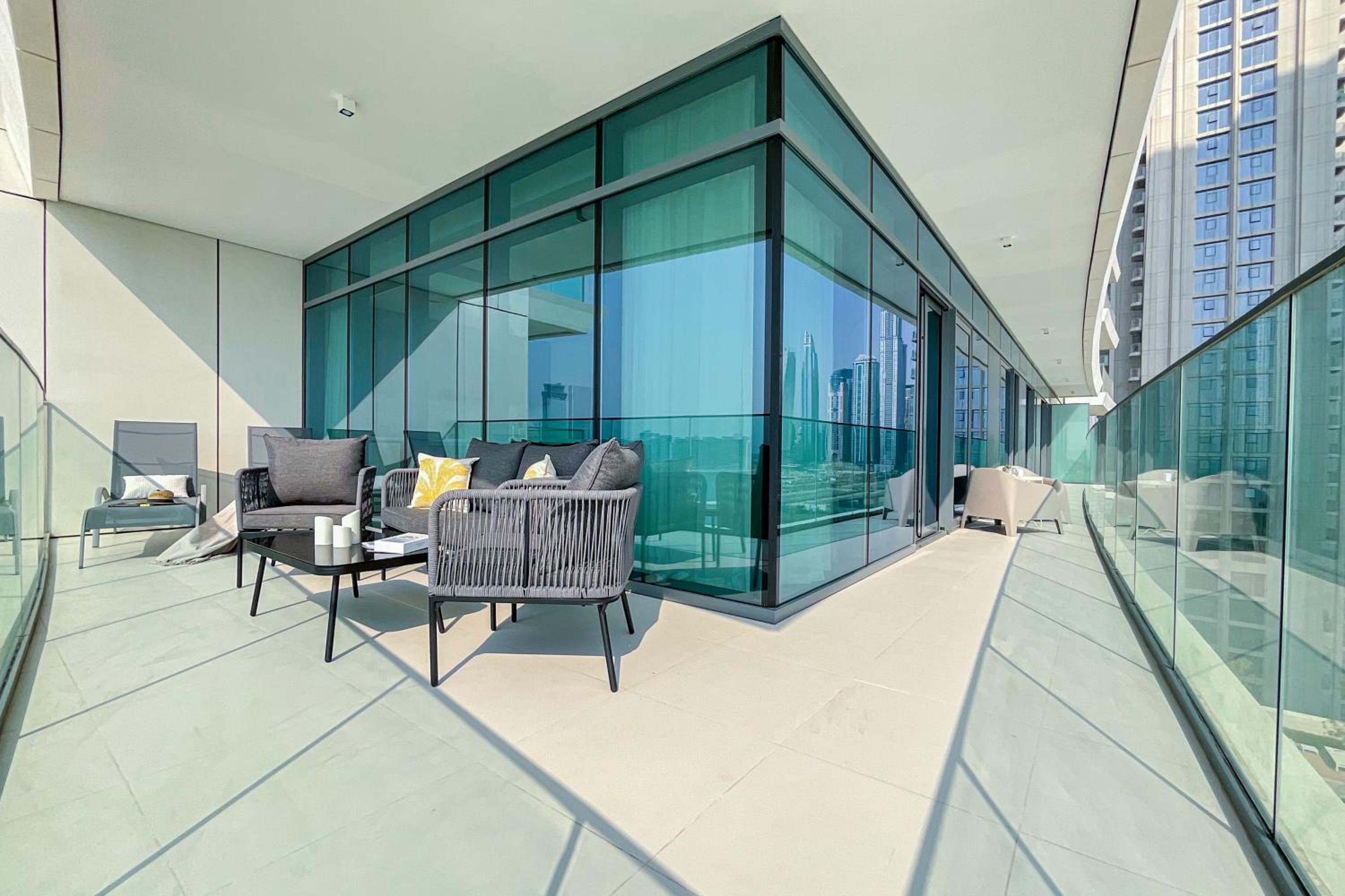 HiGuests - Superlative apt with private beach access