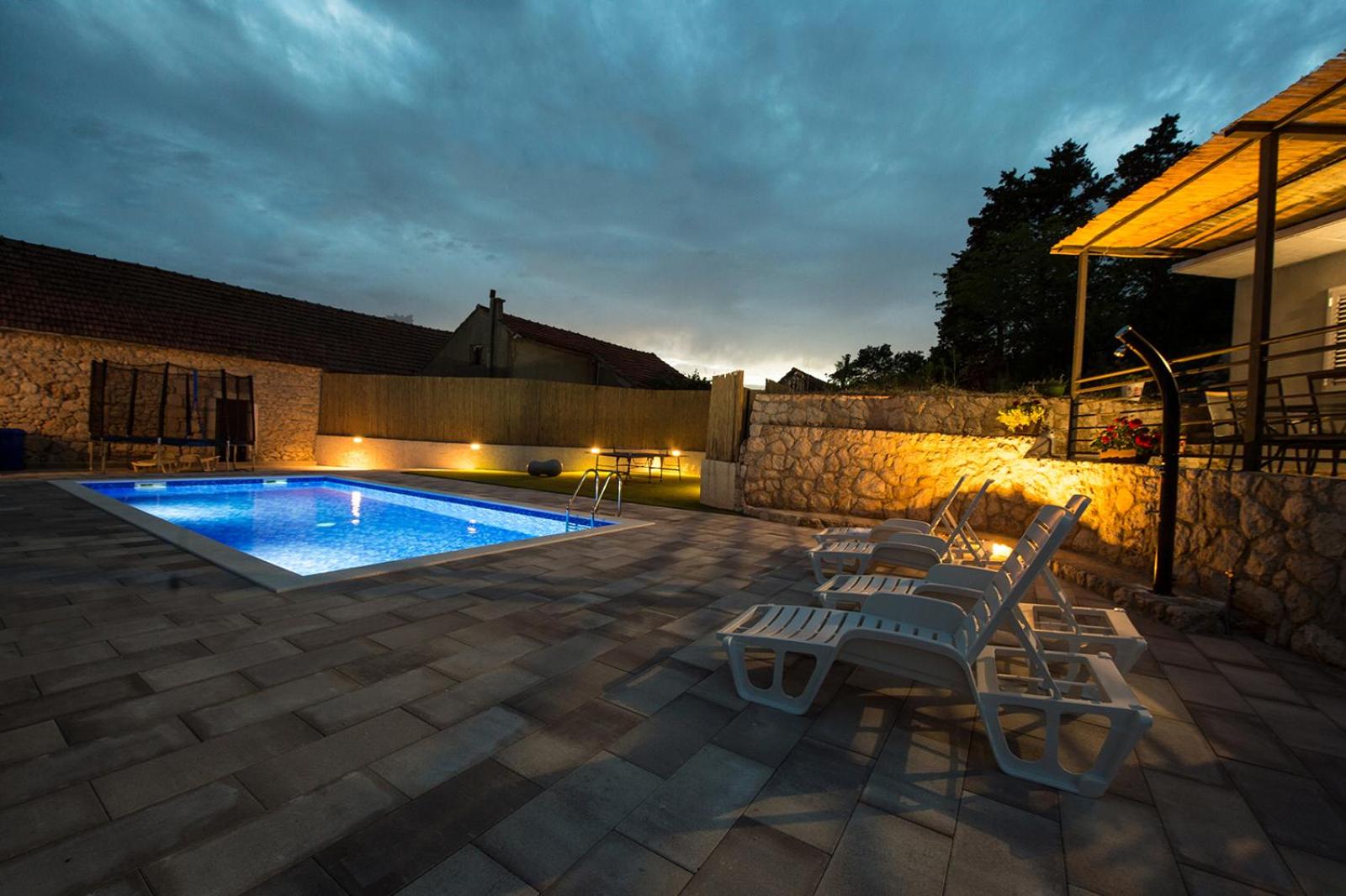 Villa DUKA with heated private pool, Makarska region