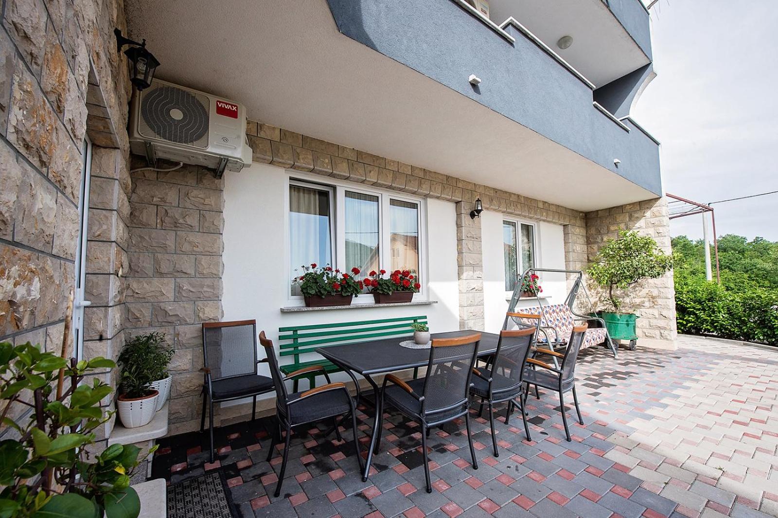 Villa DUKA with heated private pool, Makarska region