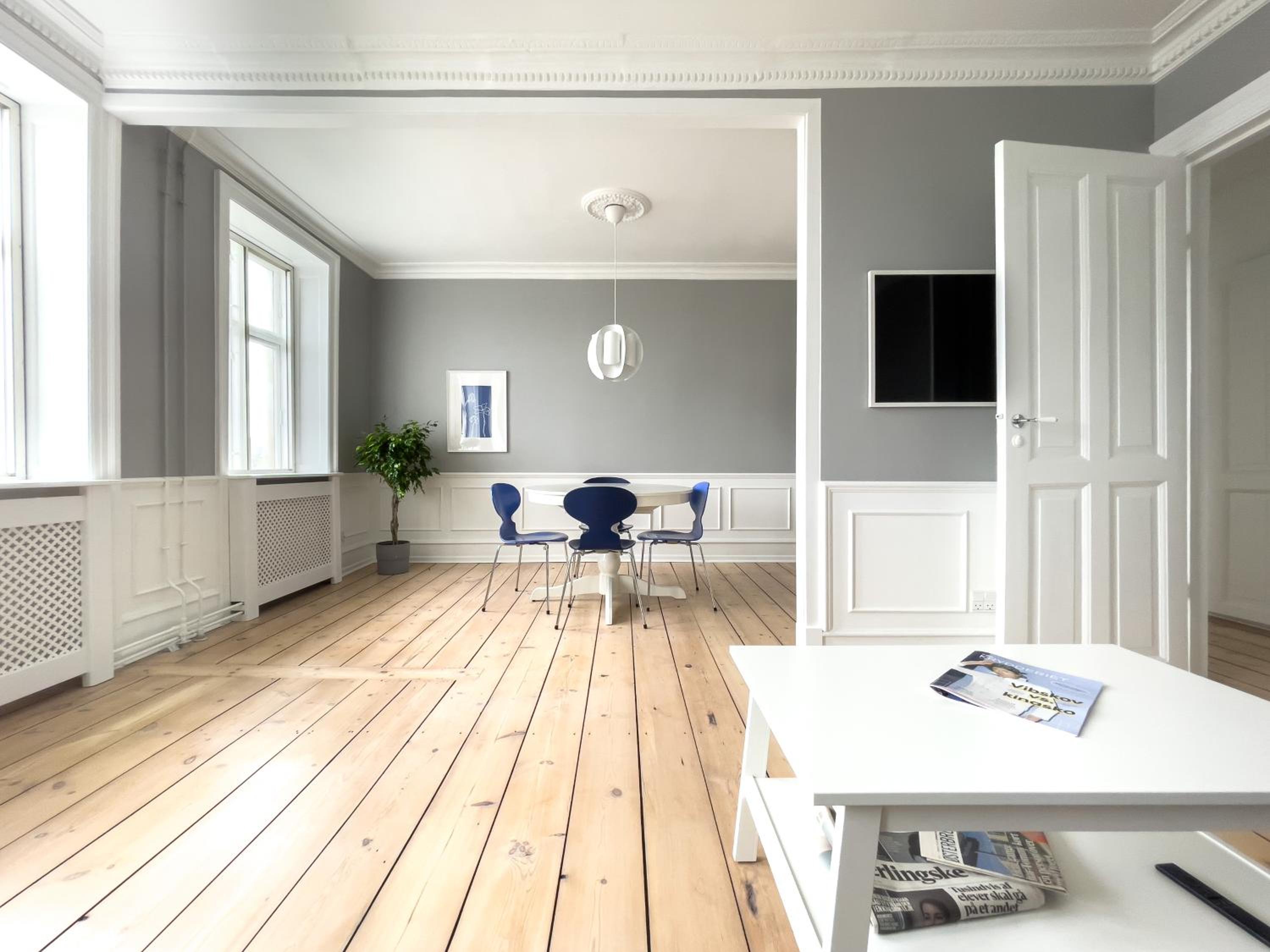Stylish classic Danish design apartment