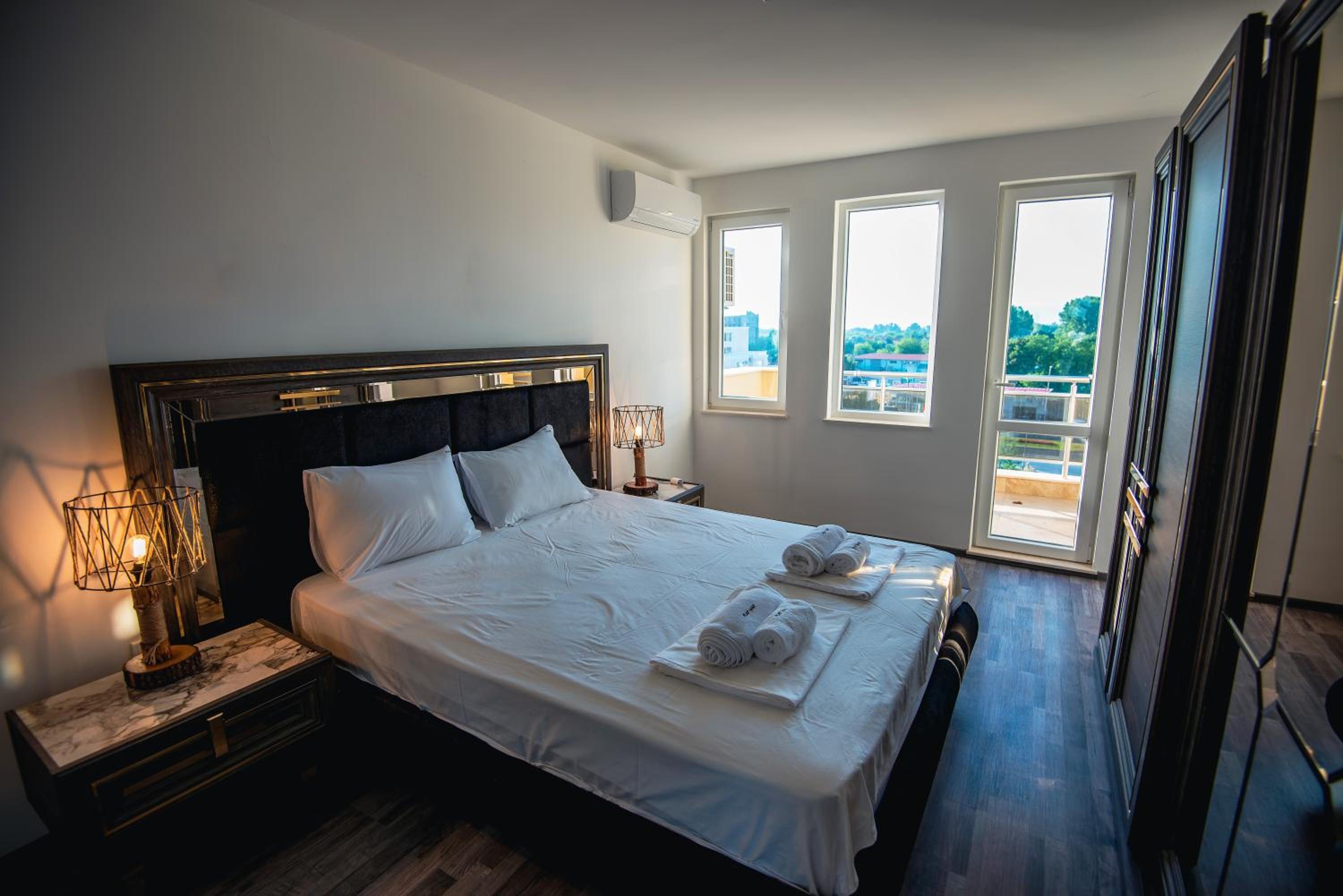 Modern Spacious 1BD Apartment for two in Nesebar by Flat Mаnаger view 2