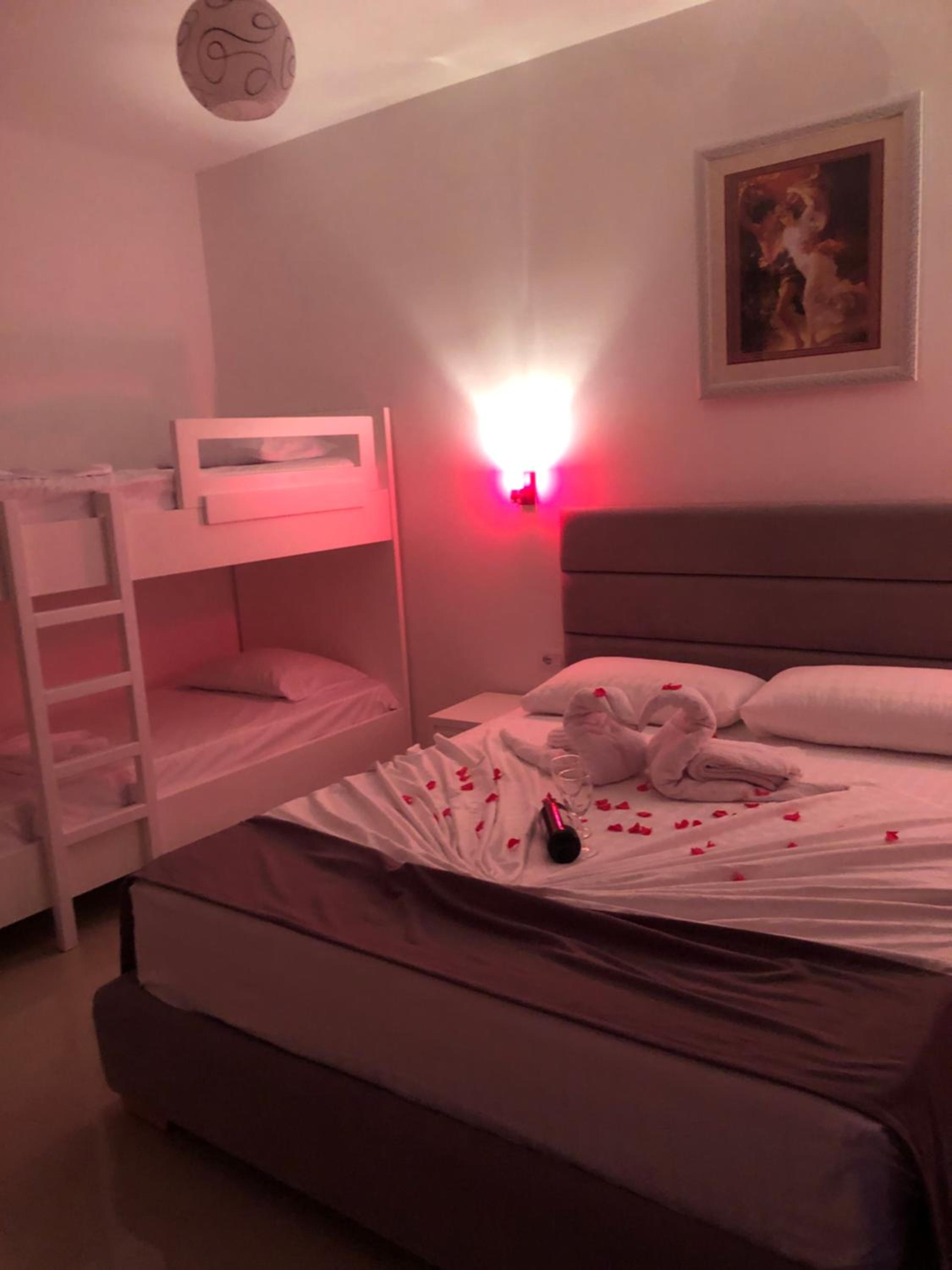 Vila Xhafa