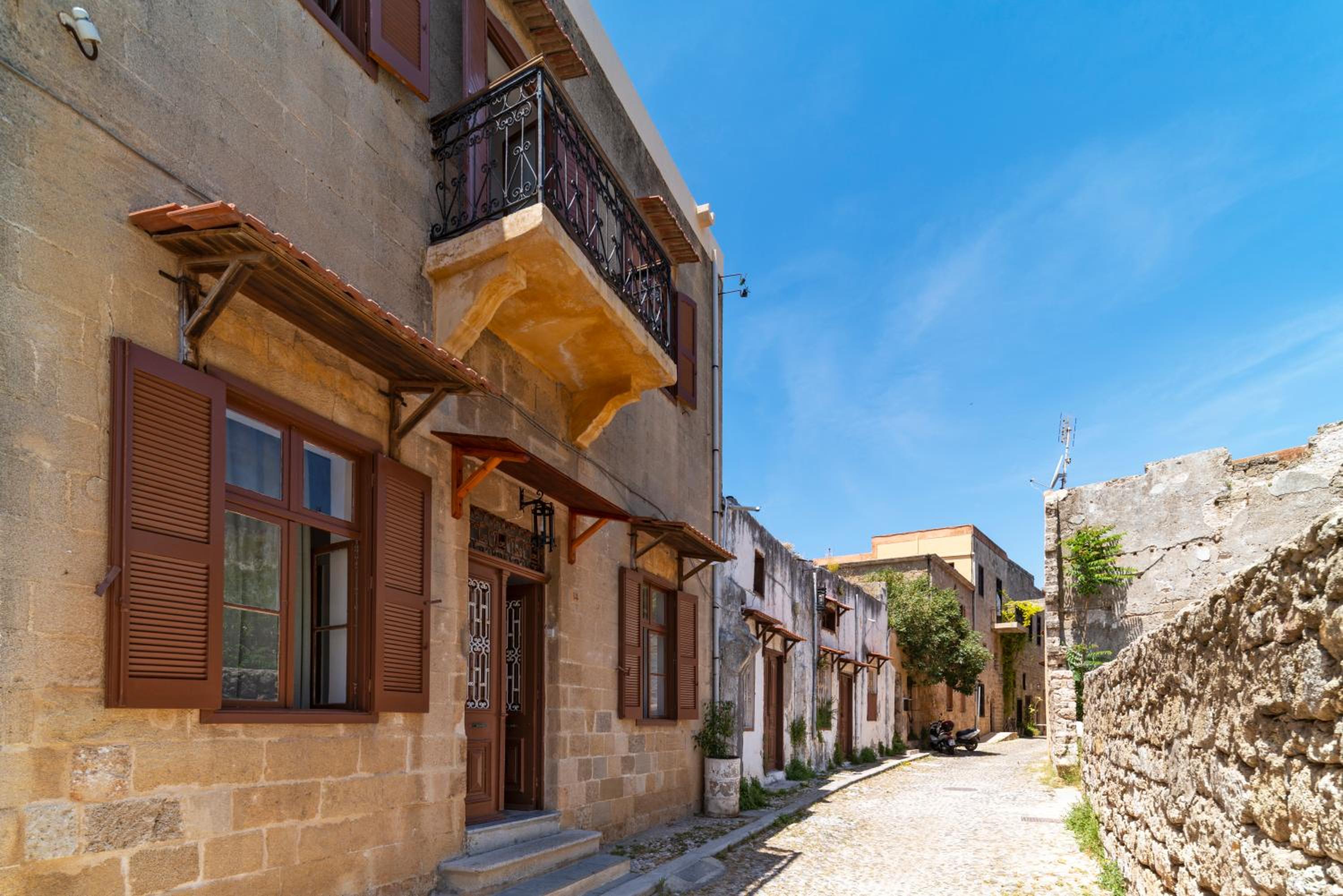 Traditional 3 bedroom house in the Old Town view 2