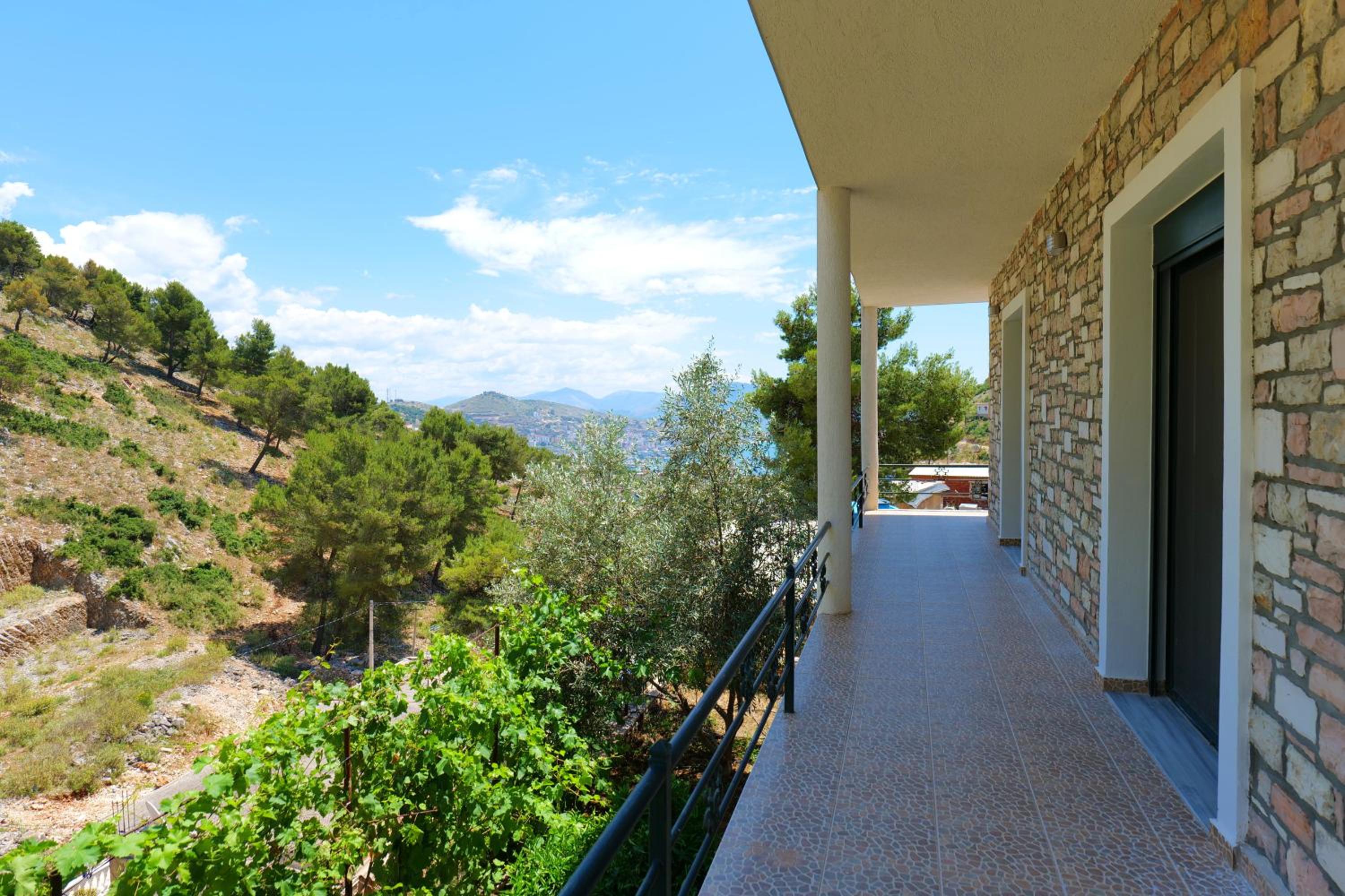 Green Villa