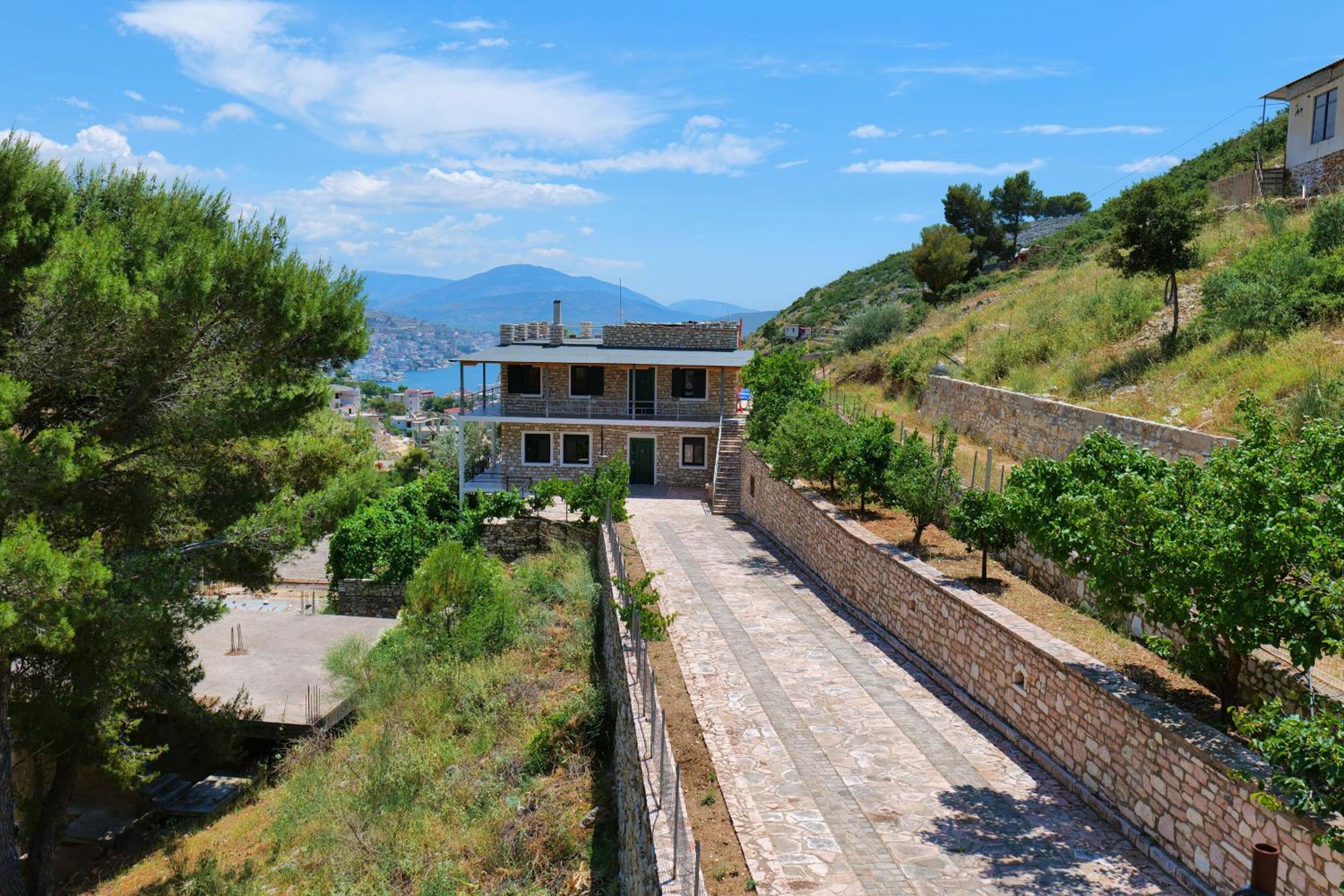 Green Villa