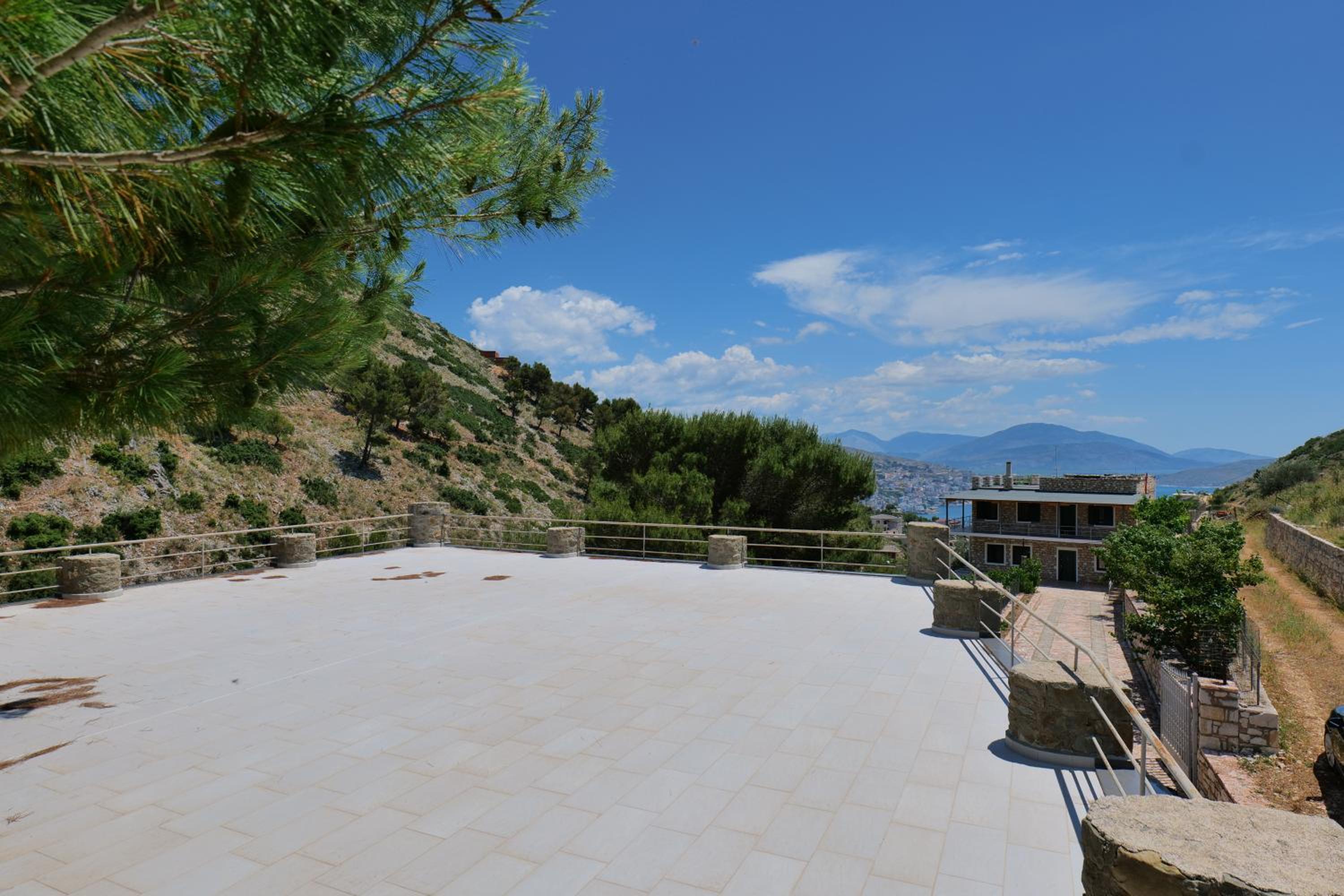 Green Villa