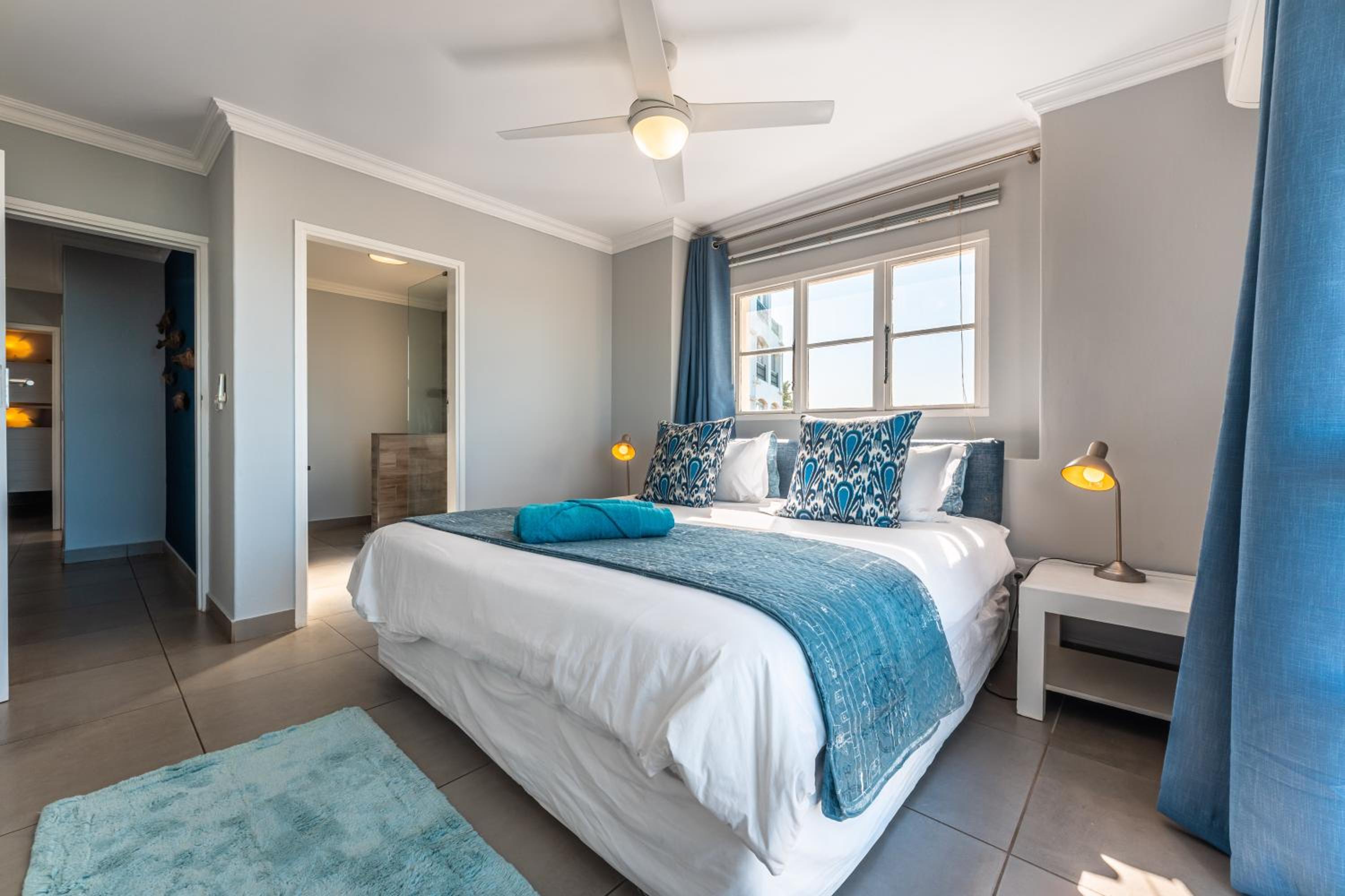 S3nsational Paros-Luxury steps away from the beach, Ballito, photo 5 of 28