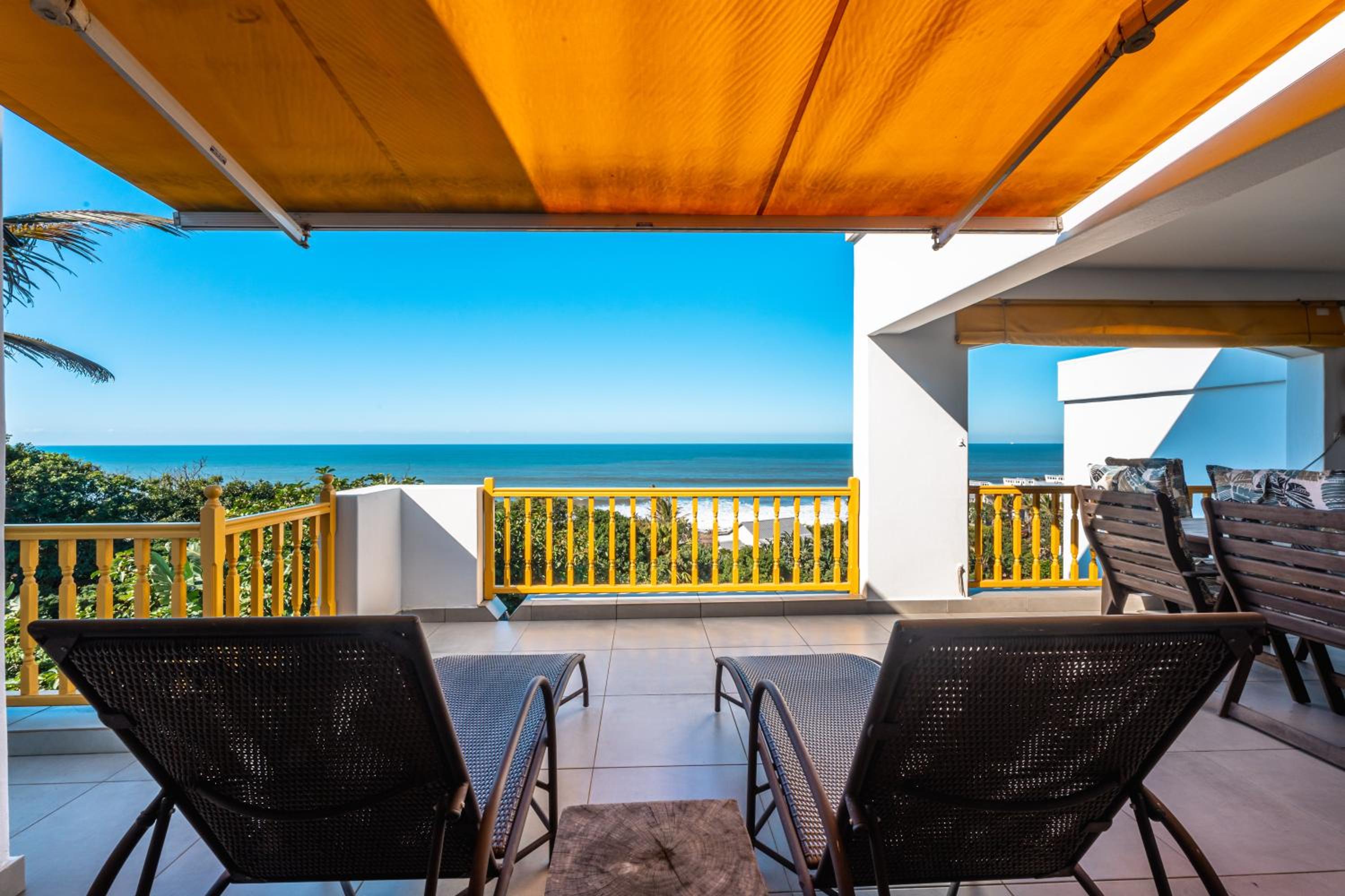 S3nsational Paros-Luxury steps away from the beach