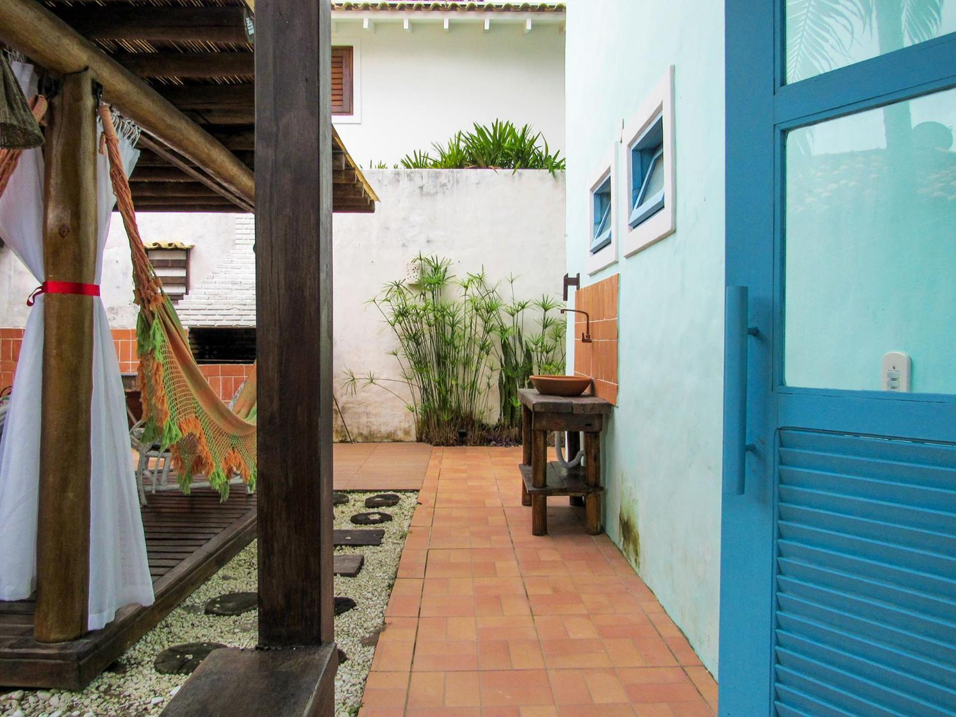 Casa com wifi e churrasqueira na Praia do Espelho