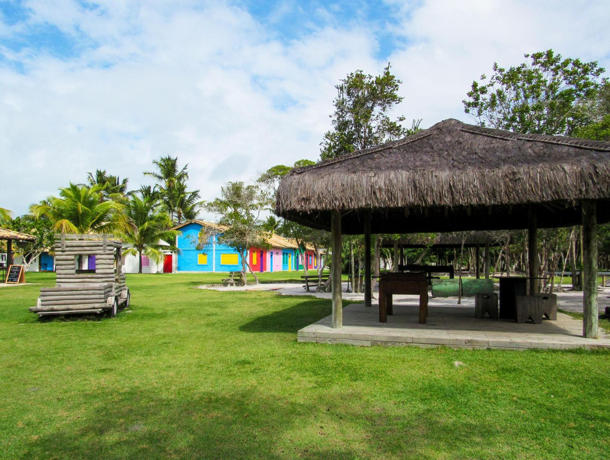 Casa com wifi e churrasqueira na Praia do Espelho