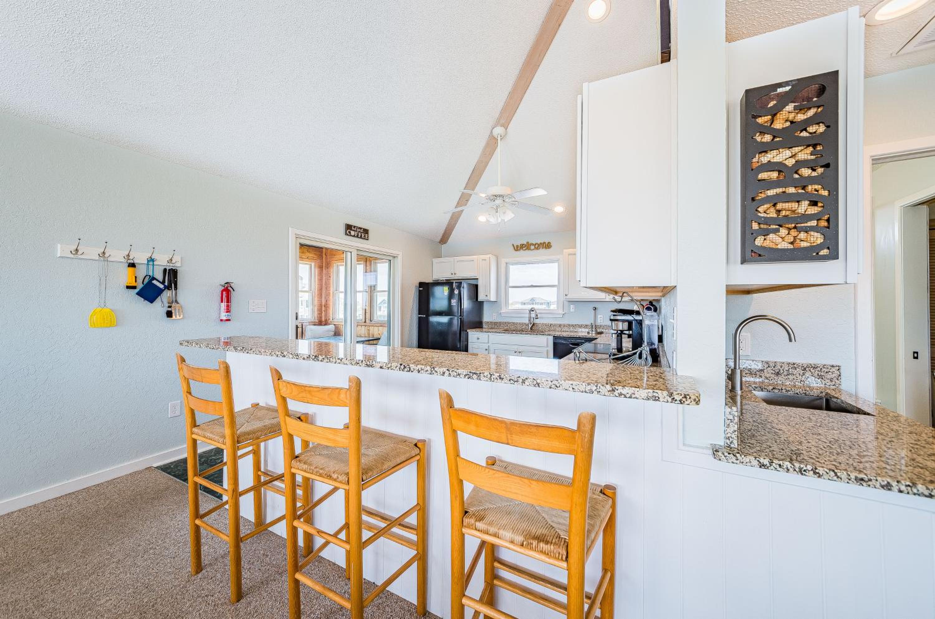 Oasis - Corolla, Ocean Sands, 20 Yards to Beach, Pool, Hot Tub, Pets OK