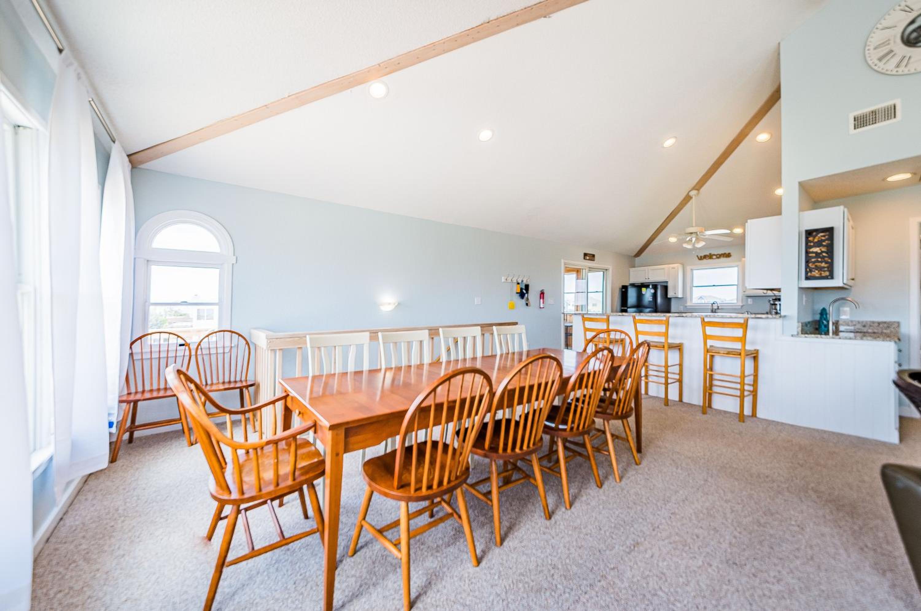 Oasis - Corolla, Ocean Sands, 20 Yards to Beach, Pool, Hot Tub, Pets OK