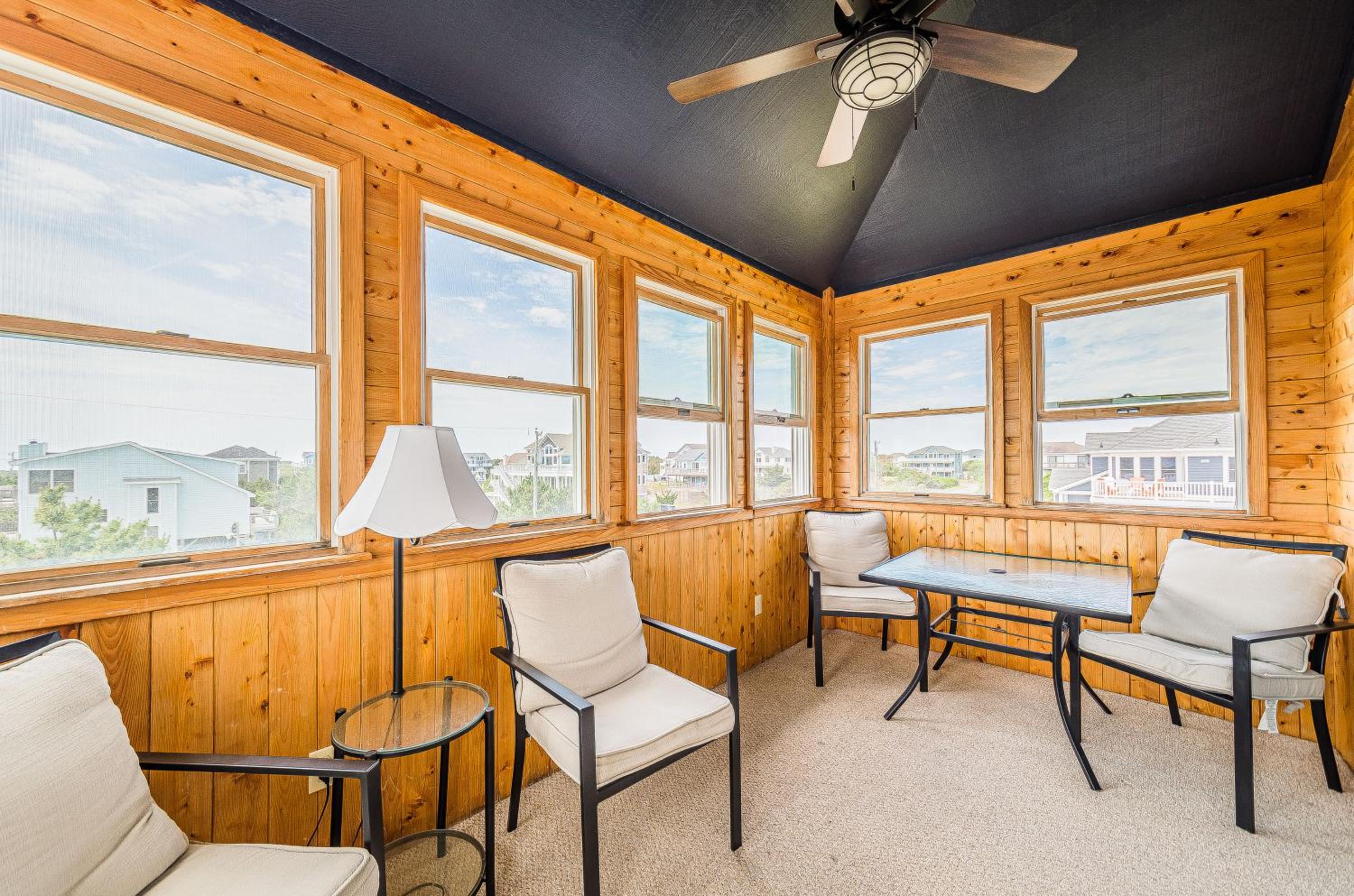Oasis - Corolla, Ocean Sands, 20 Yards to Beach, Pool, Hot Tub, Pets OK