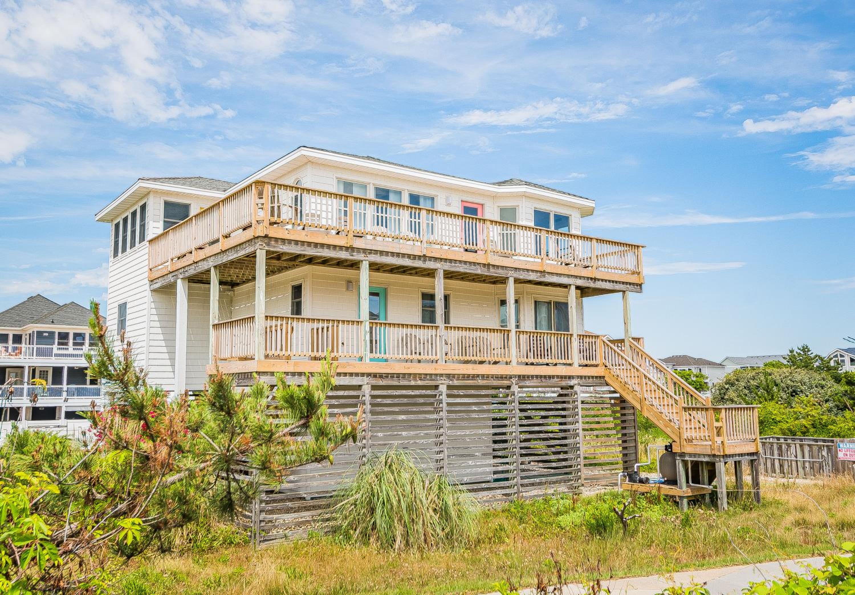 Oasis - Corolla, Ocean Sands, 20 Yards to Beach, Pool, Hot Tub, Pets OK