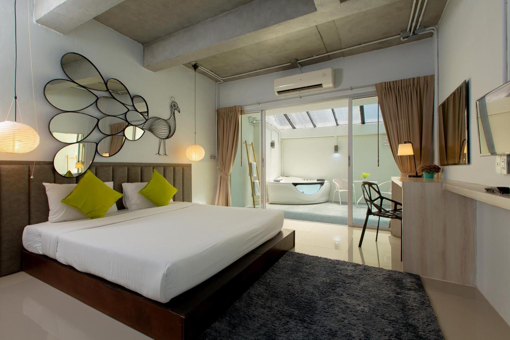 hotel room