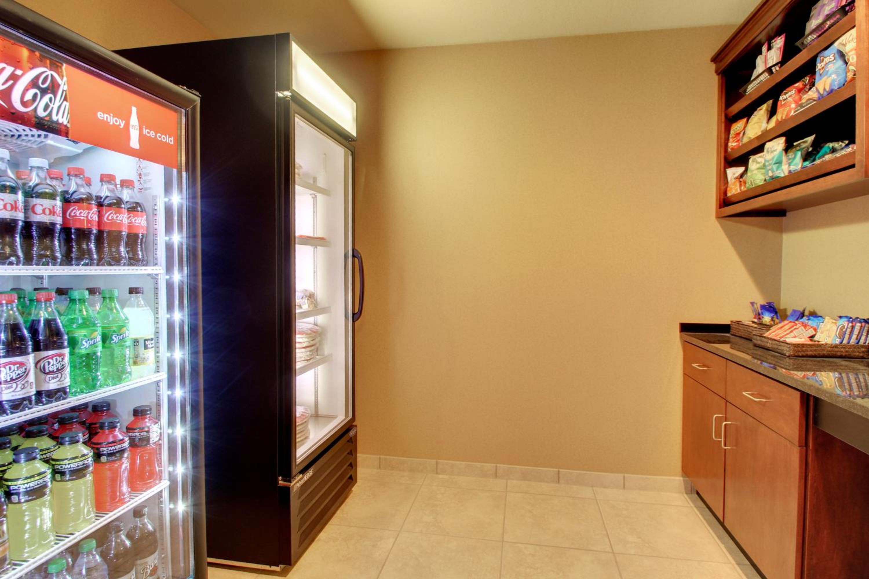 Cobblestone Inn & Suites - Linton