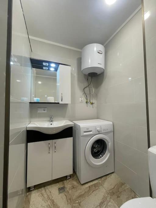 Leo Group Luxury Apartment 13-289 Sunrise Batumi view 5