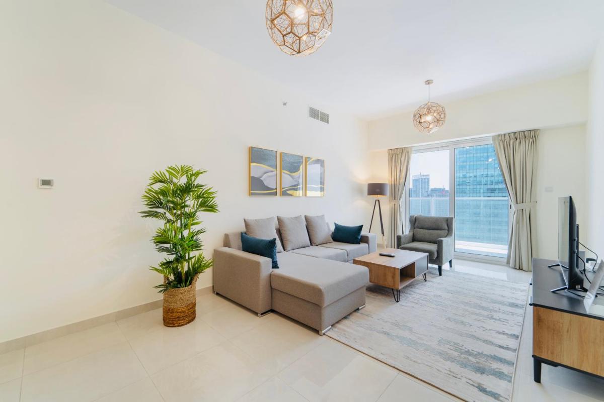 Luxury Apartments Business Bay Gym-Pool-Parking by Sojo Stay