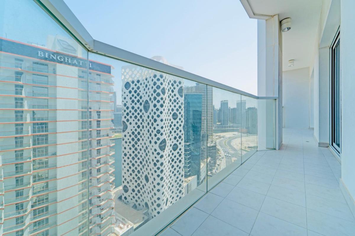 Luxury Apartments Business Bay Gym-Pool-Parking by Sojo Stay