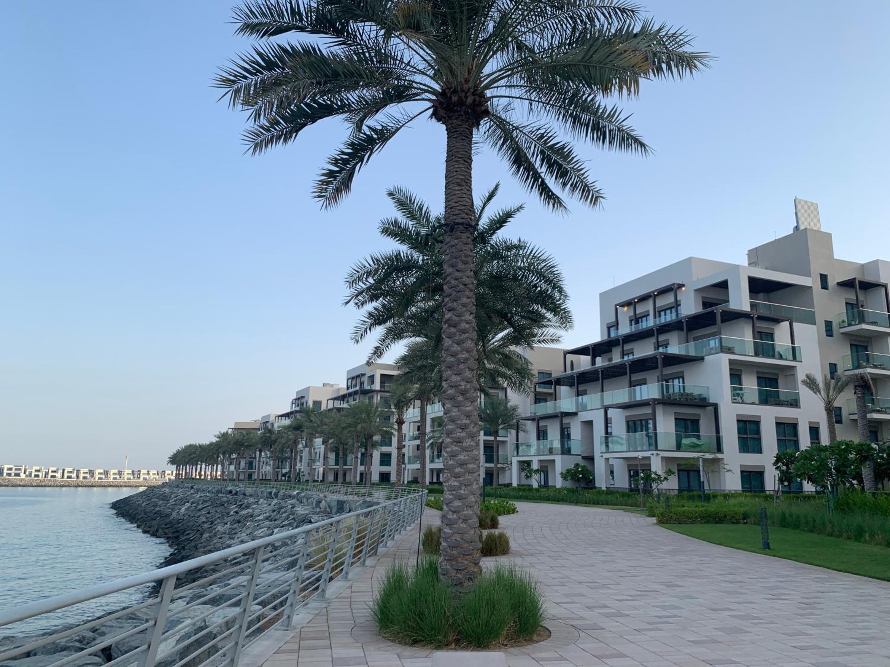 Three-Bedroom Apartments Hotel