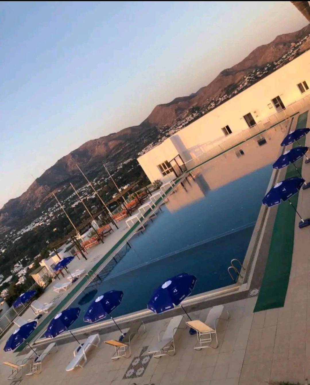 Rentavill Villa Zeus