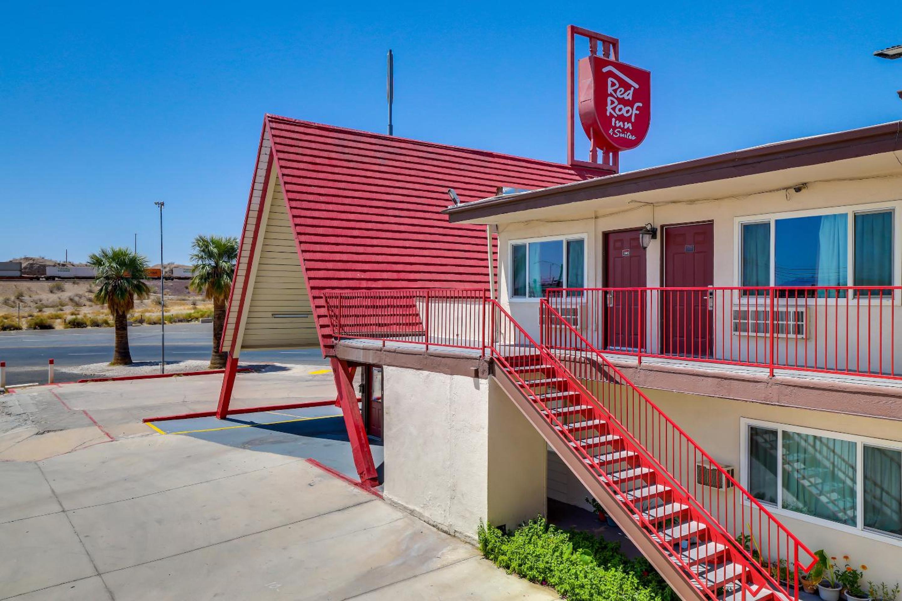 Red Roof Inn Needles