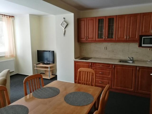3 IZBOVÝ krásny Apartmán DAVID A7 v Tatranskej Štrbe view 2