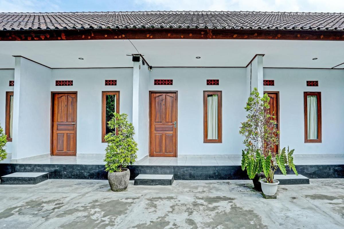 hotel building