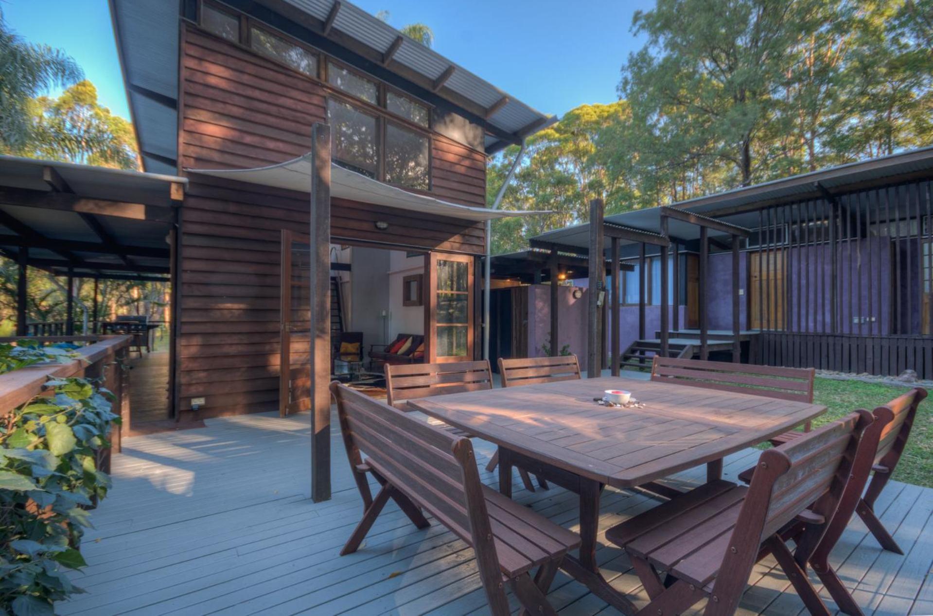 Lizard Lodge