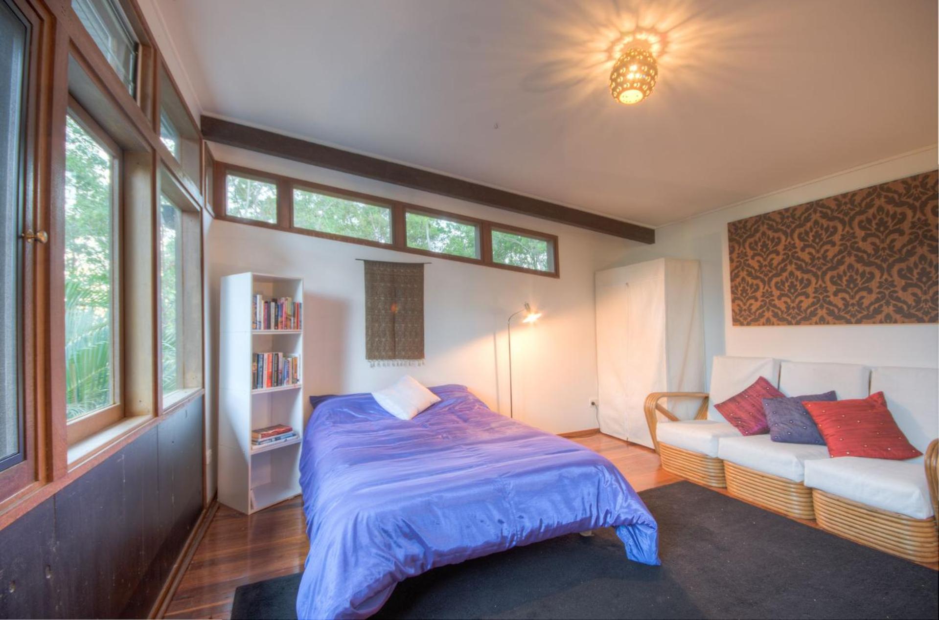 Lizard Lodge