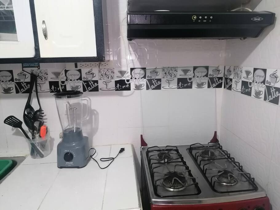 Bienvenido a tu segundo hogar a dos cuadras del centro recreaciónal lagos club comfatolima