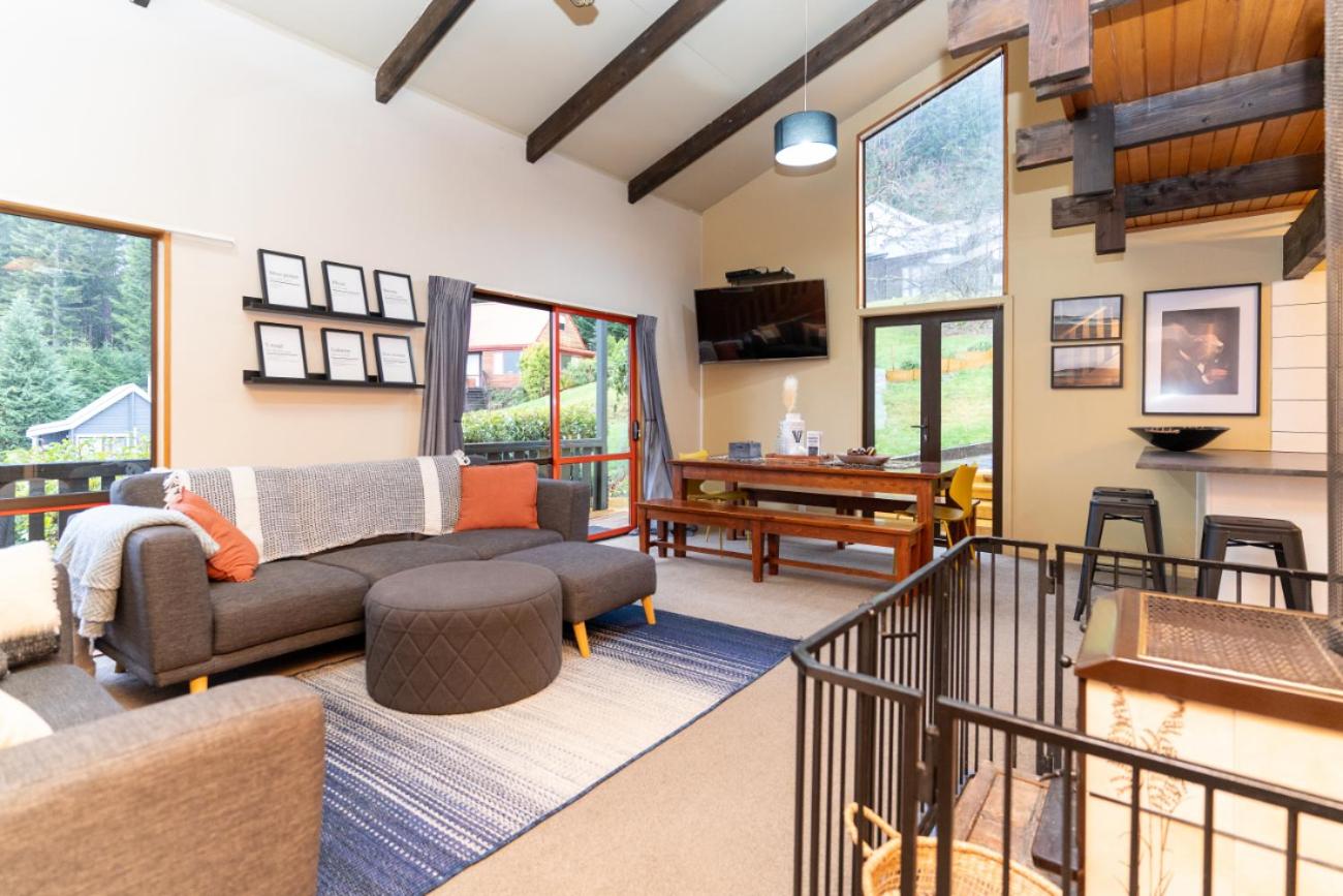 42a Alpine Avenue view 3