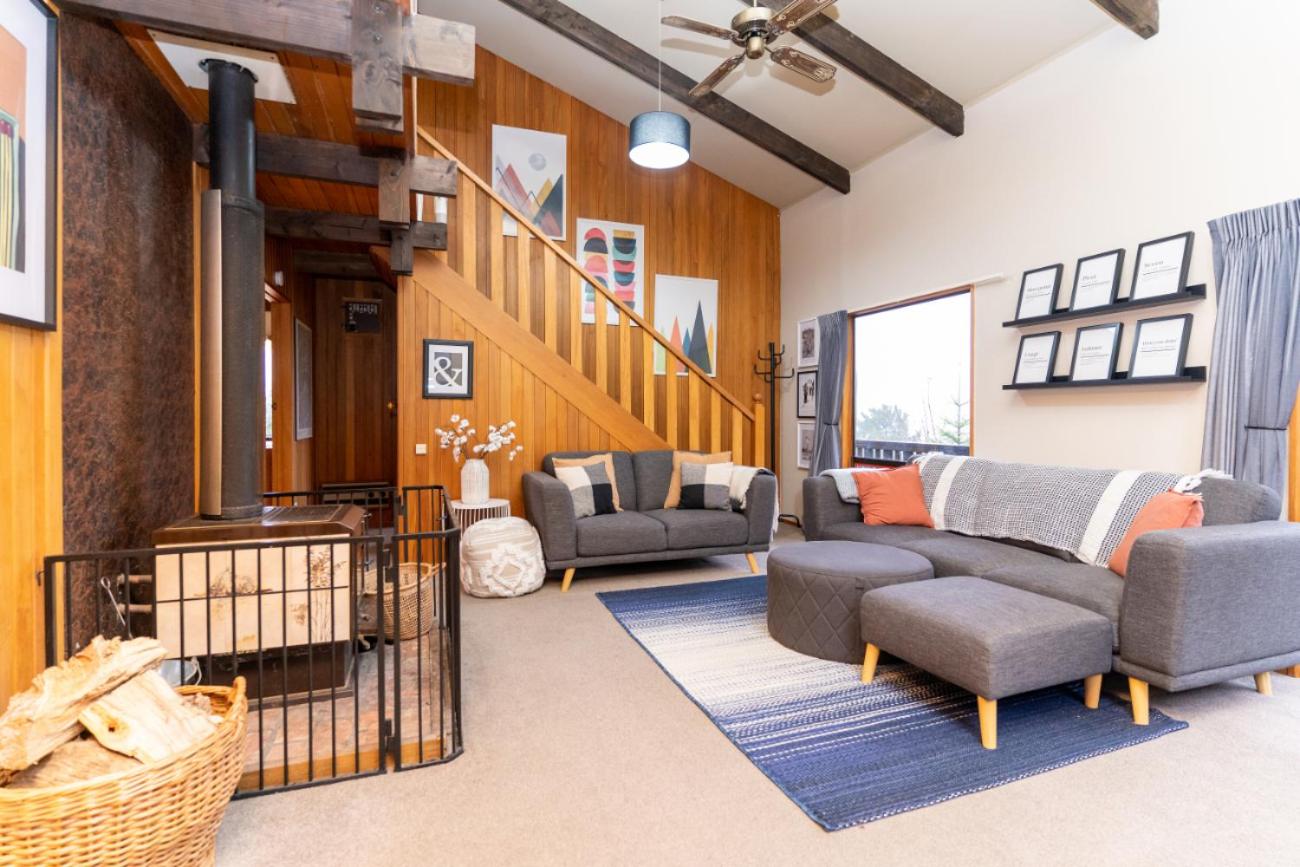 42a Alpine Avenue view 2