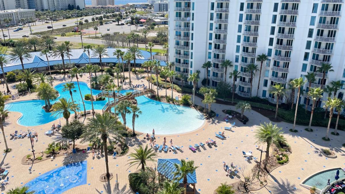 Spectacular Sunsets 5 star Resort Condo Across from Beach Sleep 6 Private Shuttle view 2
