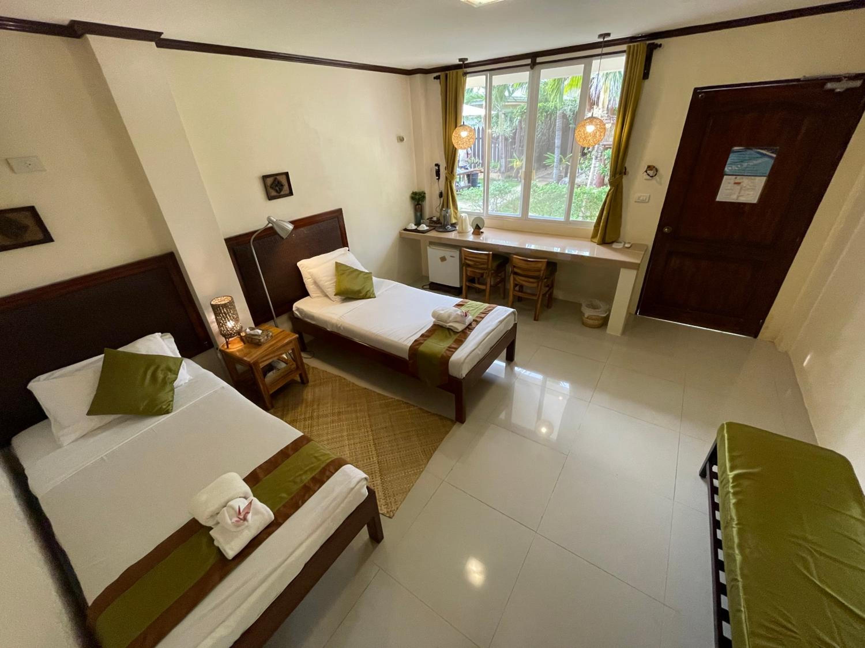 Palms Cove Resort, photo 106