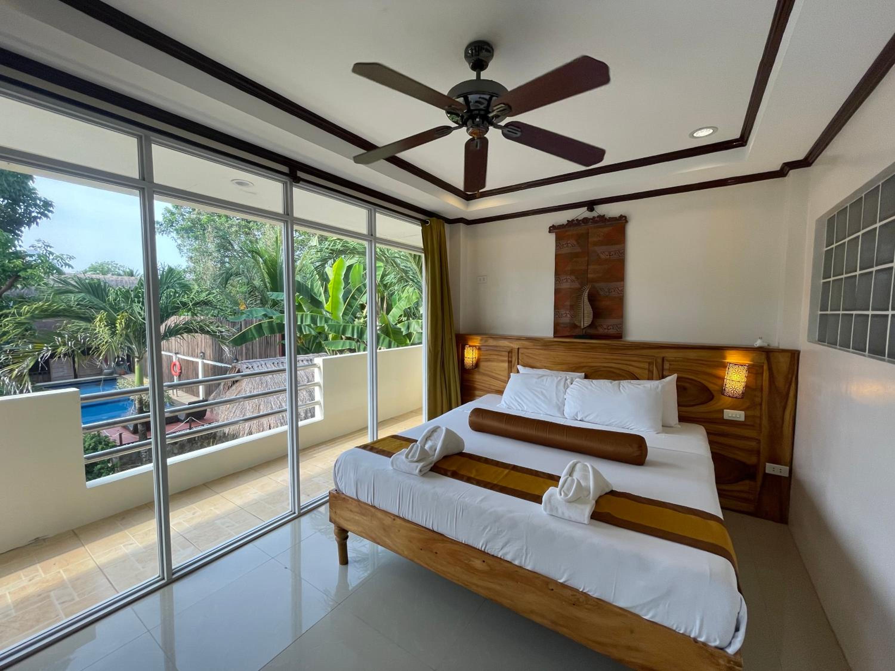 Palms Cove Resort, photo 87