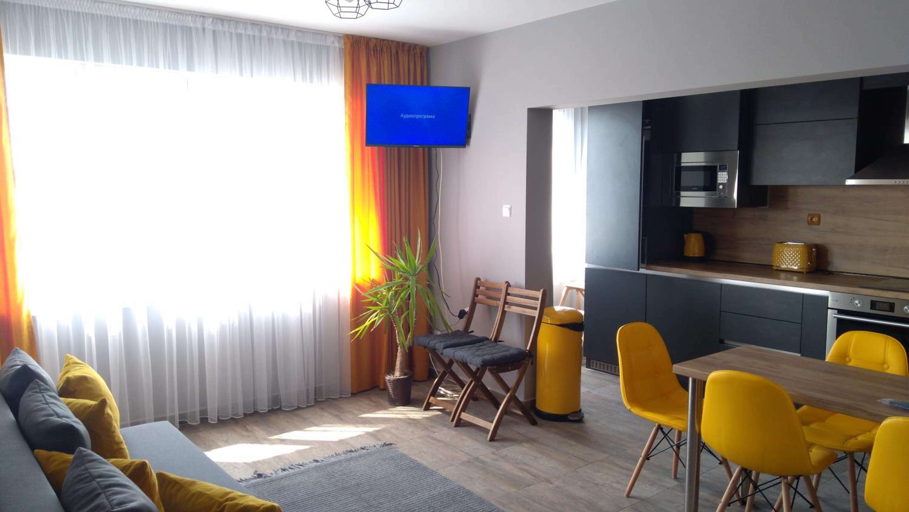Panorama apartment view 3