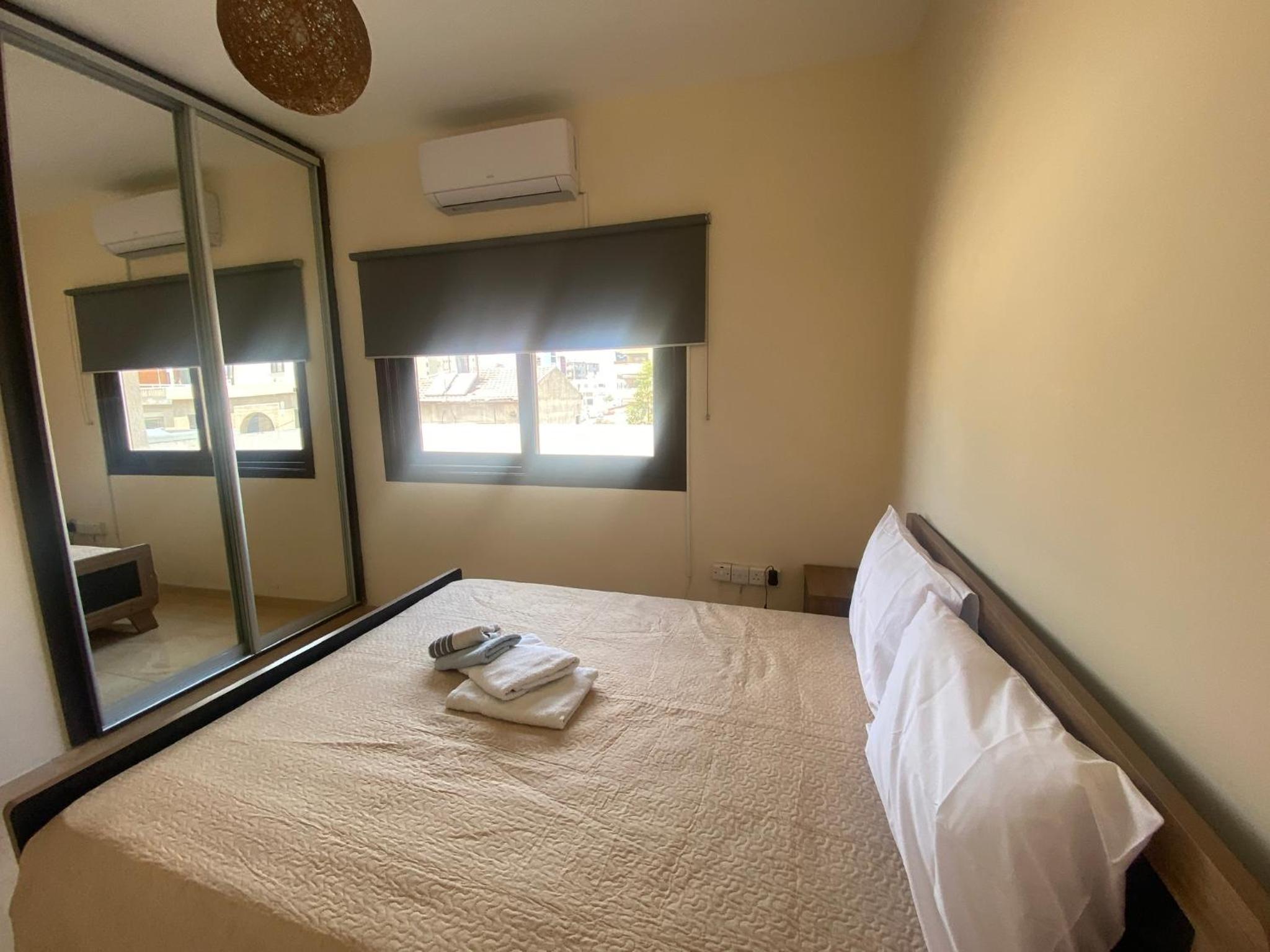 Philip Spacious Apartment