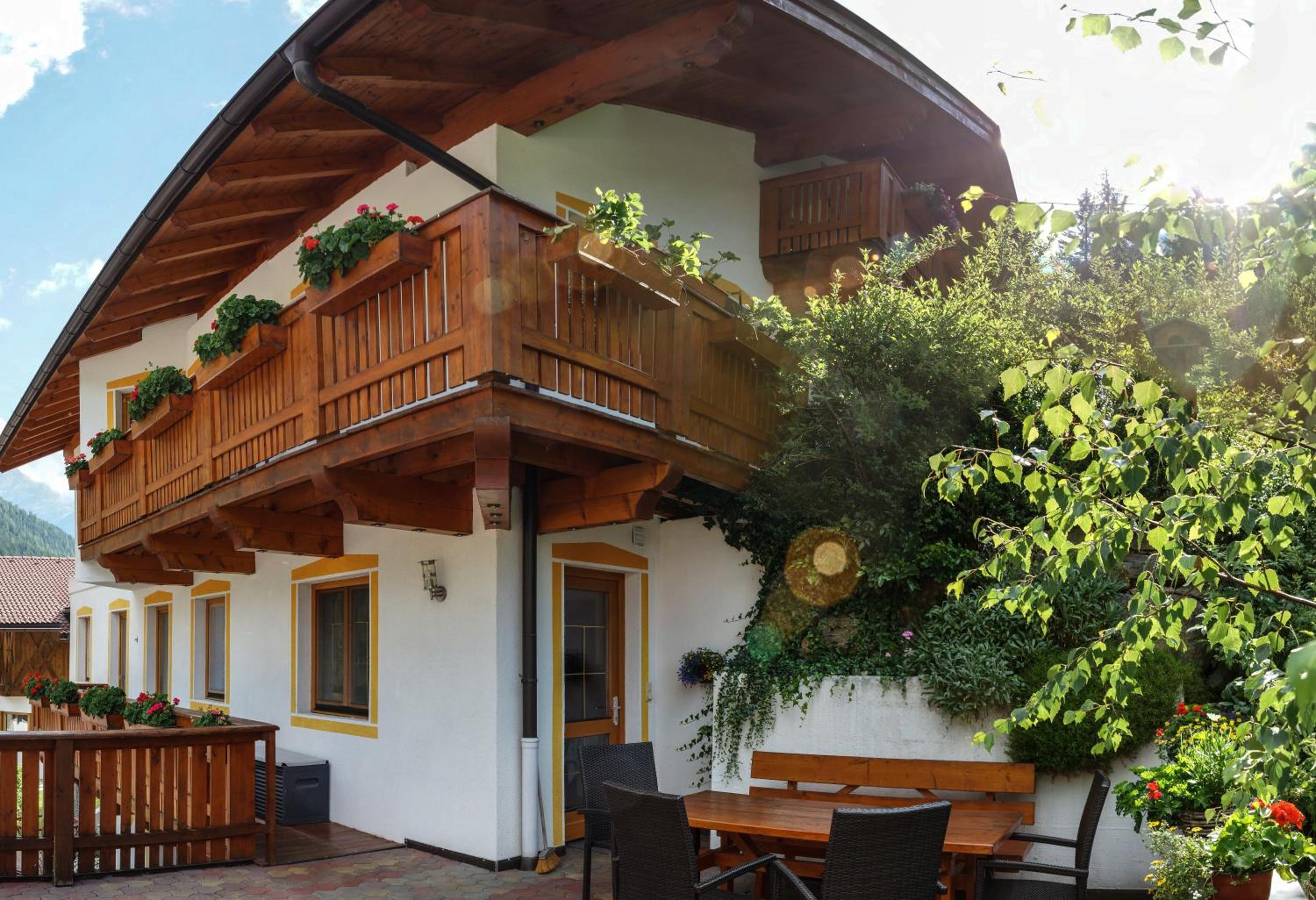 Haus Ferchl view 3