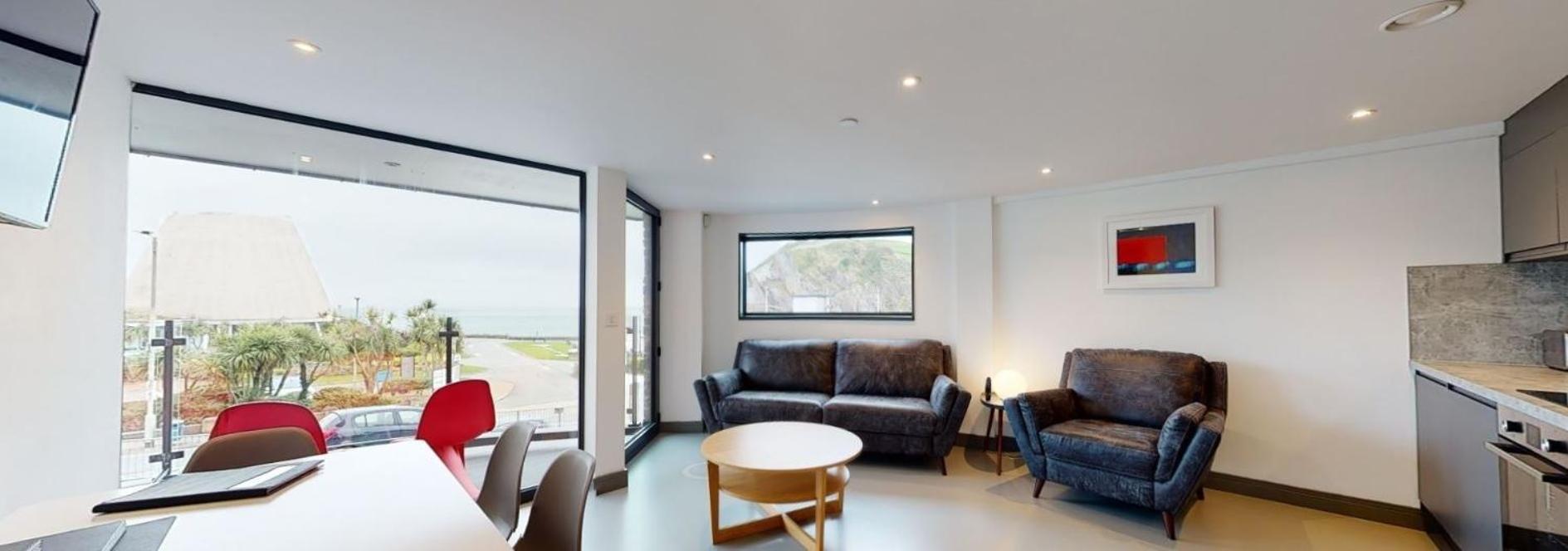 2 The View apartments Ilfracombe - Seafront, Parking, Lift, EV view 5