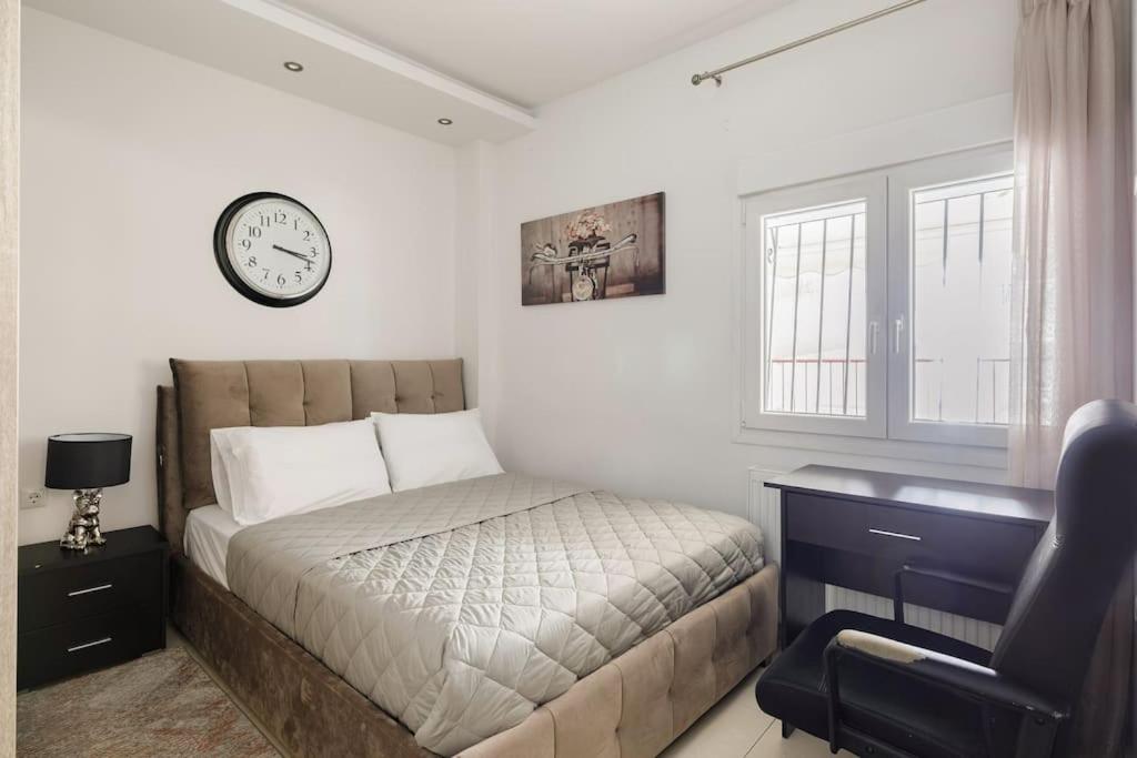 Lassani cozy and quiet, 2 bedroom apartm with spacious balcony view 3