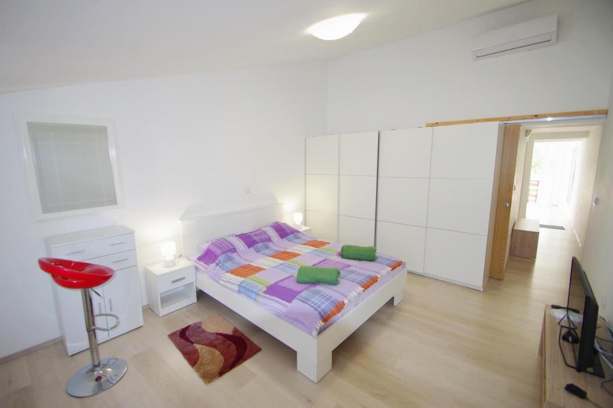 Holiday apartment Dominik