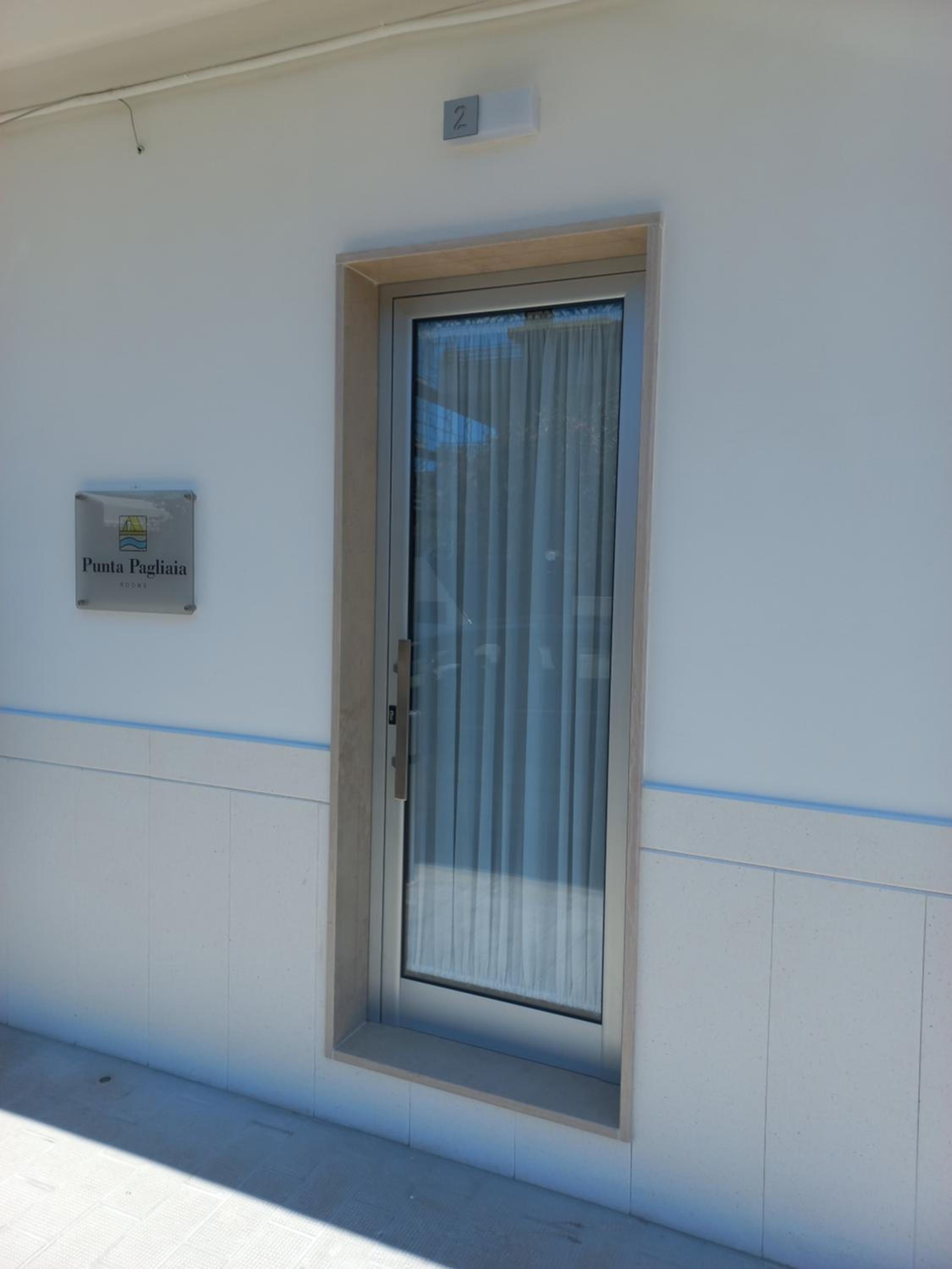 Punta Pagliaia rooms