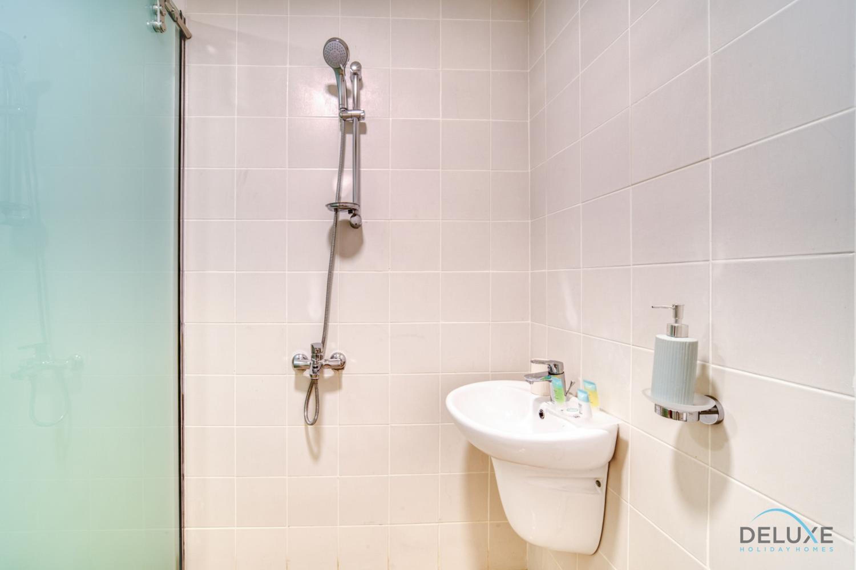 Rustic 2BR at Sparkle Tower 1 Dubai Marina by Deluxe Holiday Homes