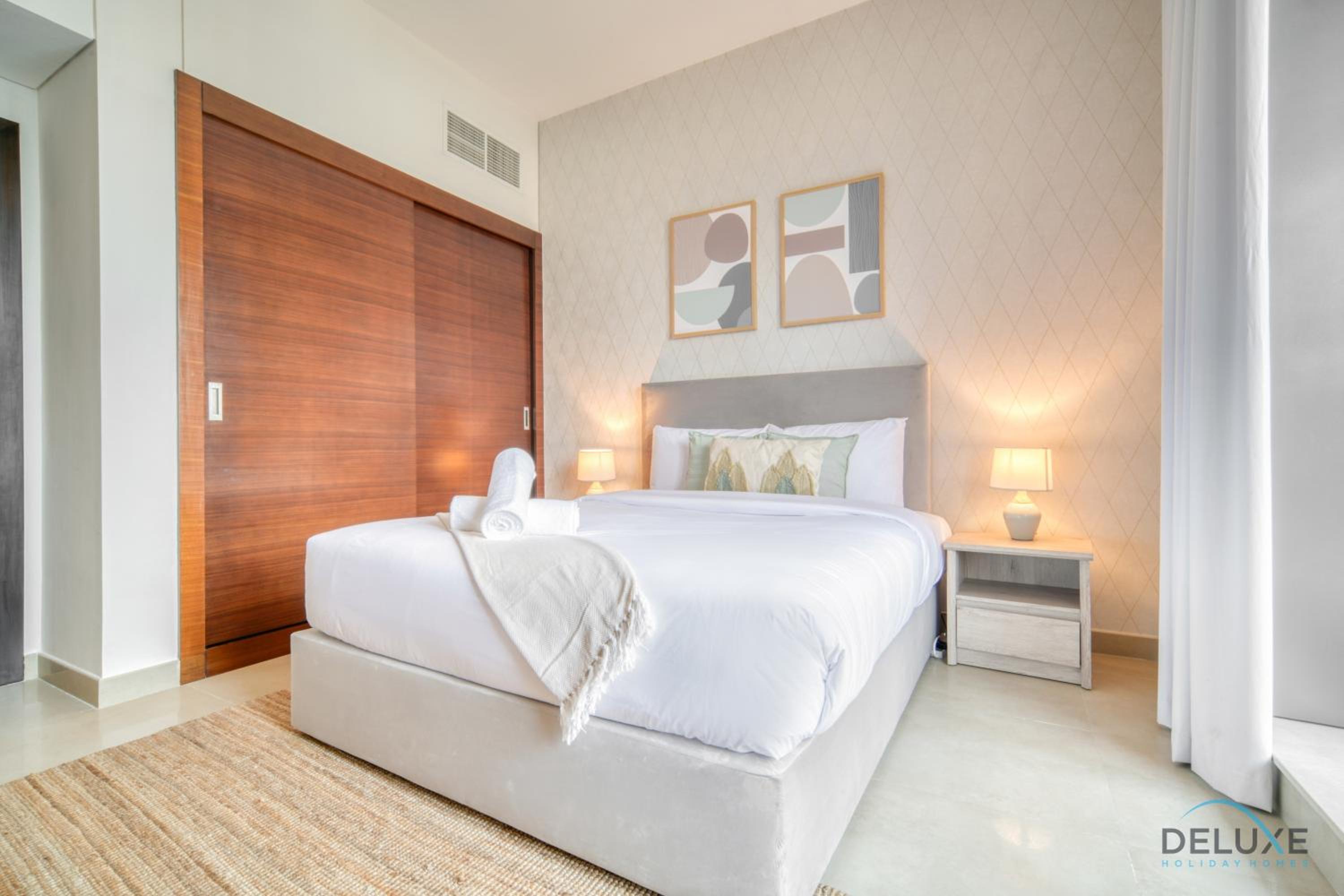 Rustic 2BR at Sparkle Tower 1 Dubai Marina by Deluxe Holiday Homes