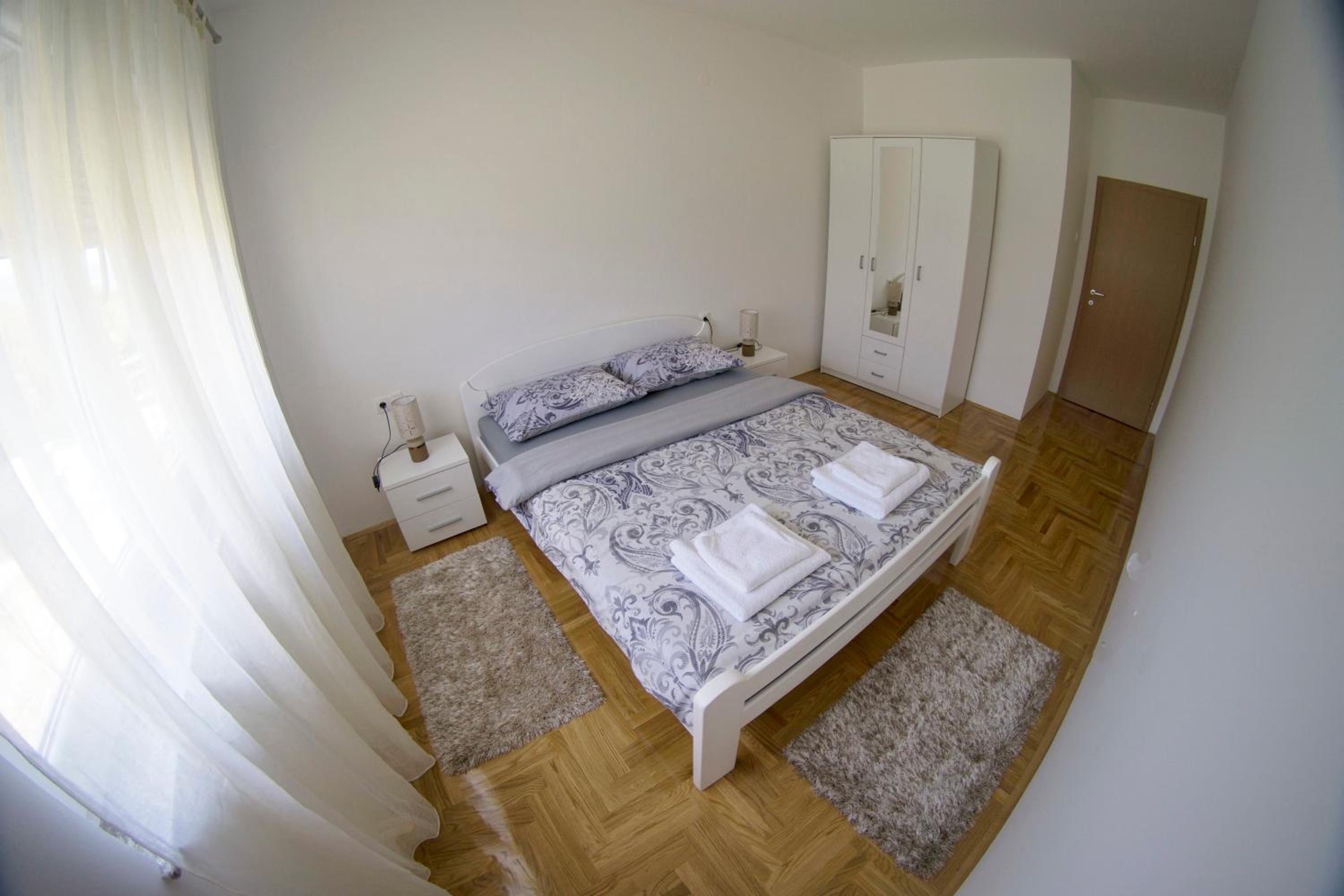 Apartman L&R view 5