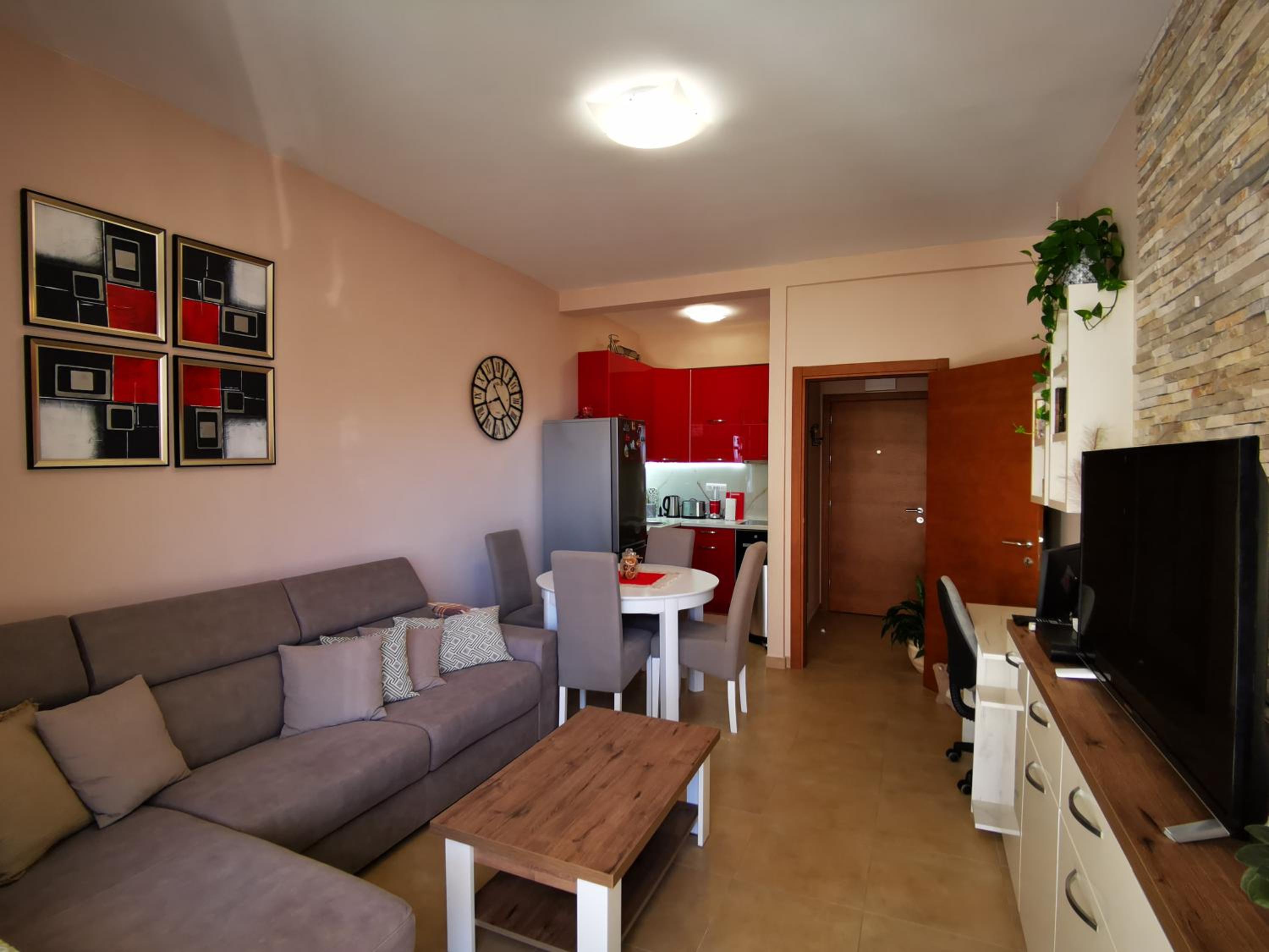 Charming and Luxurious Flat with Large Terrace view 4